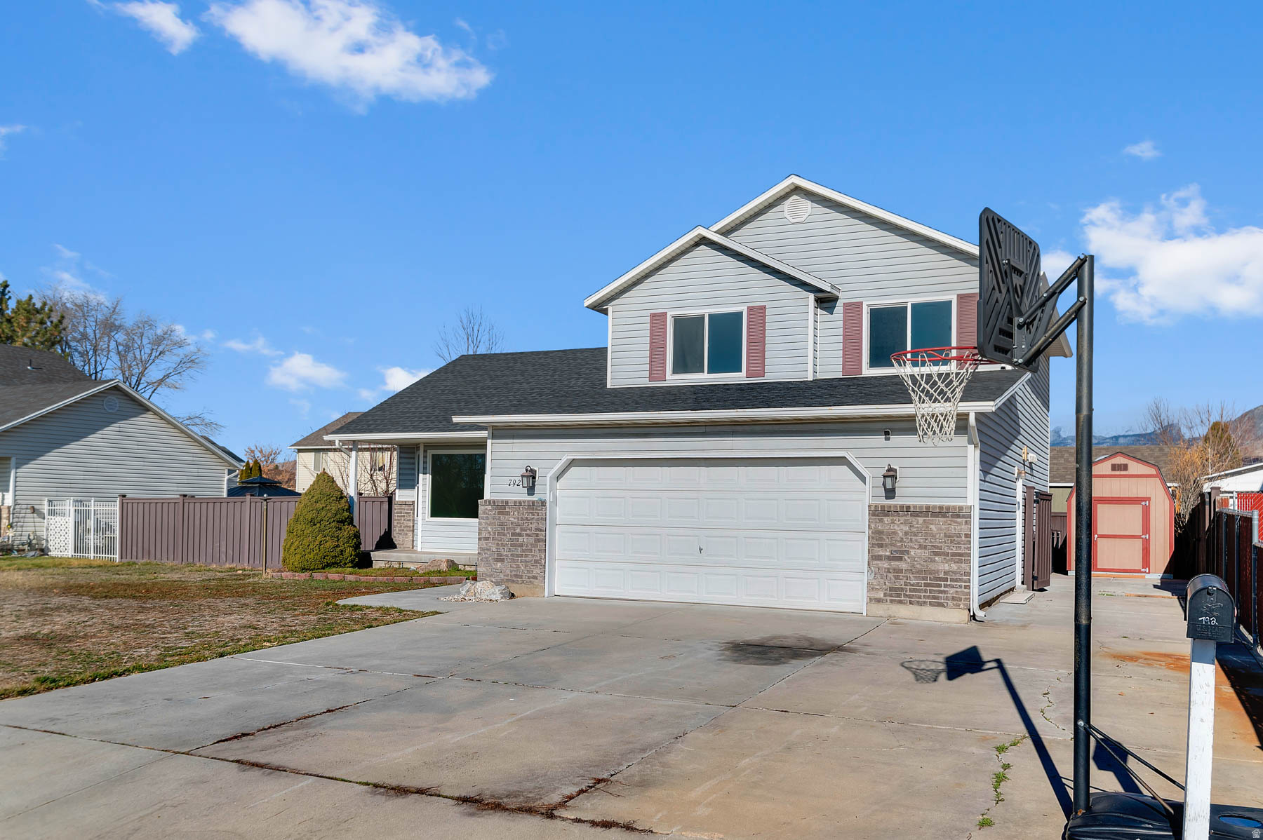 VALLEY CREST - Residential