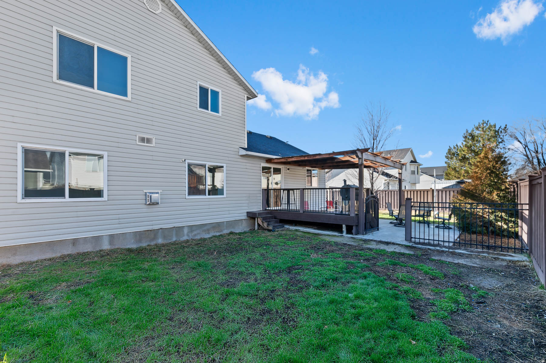 VALLEY CREST - Residential