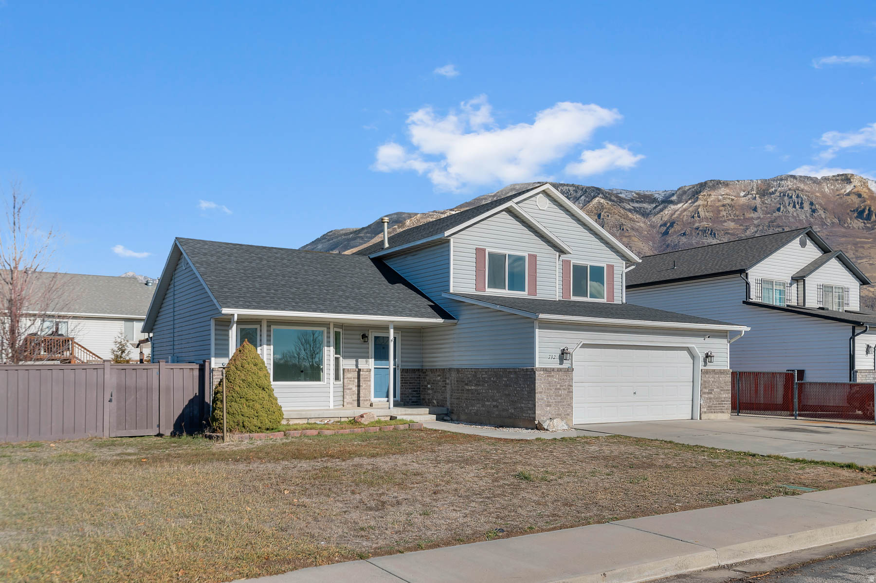 VALLEY CREST - Residential