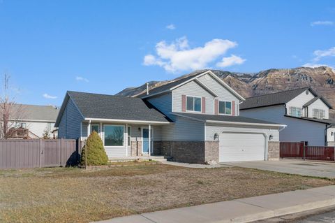 Tiny photo for 792 W 810 N, Pleasant Grove, UT 84062 (MLS # 2129481)