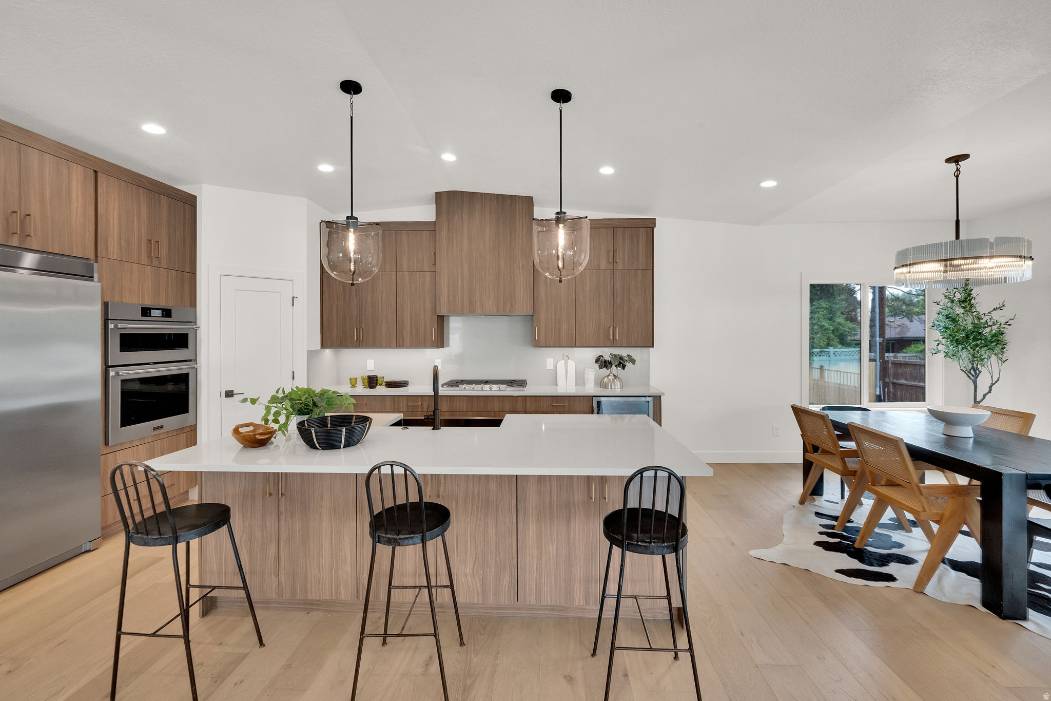 LAKEWOOD - Residential