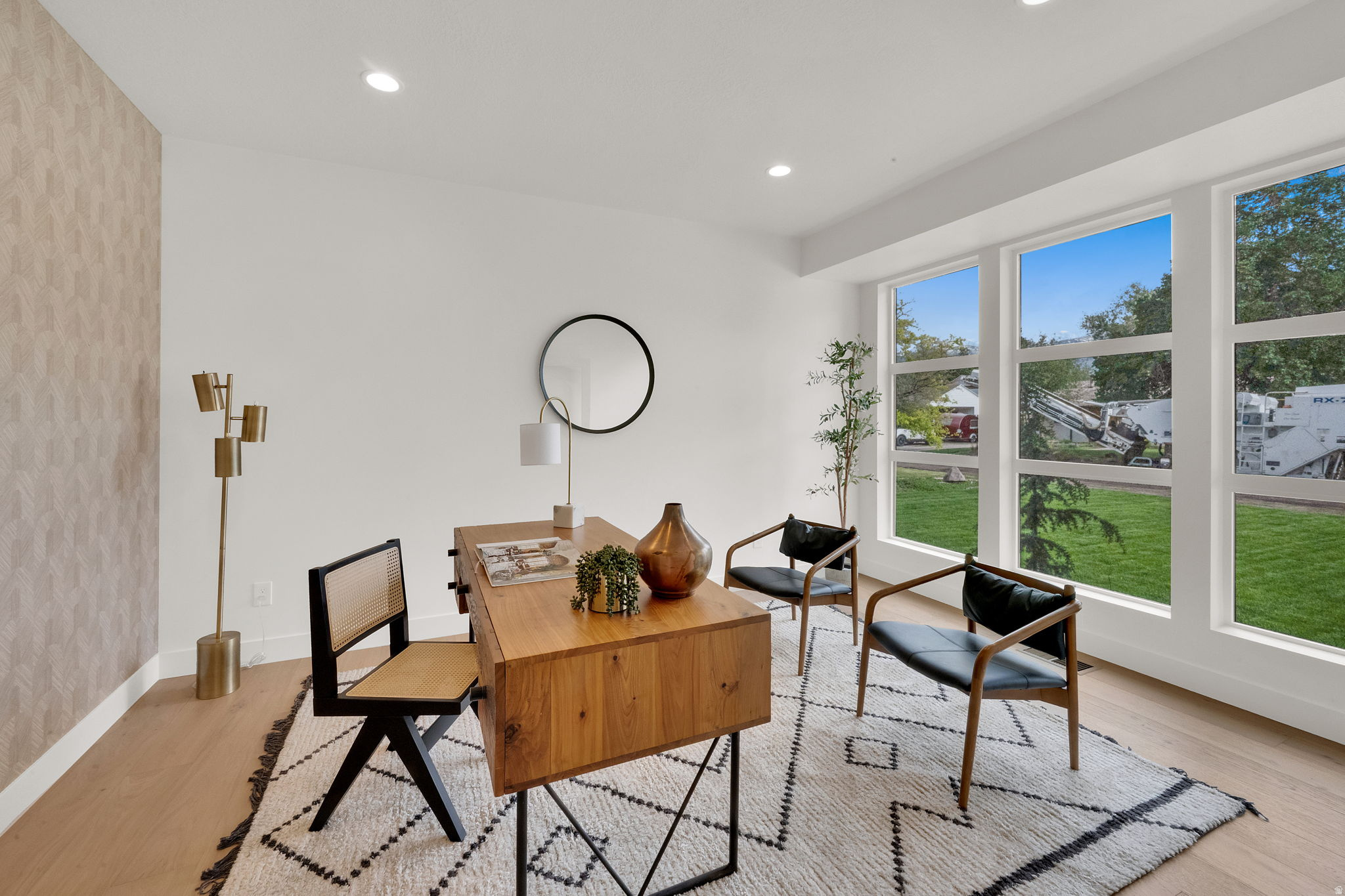 LAKEWOOD - Residential