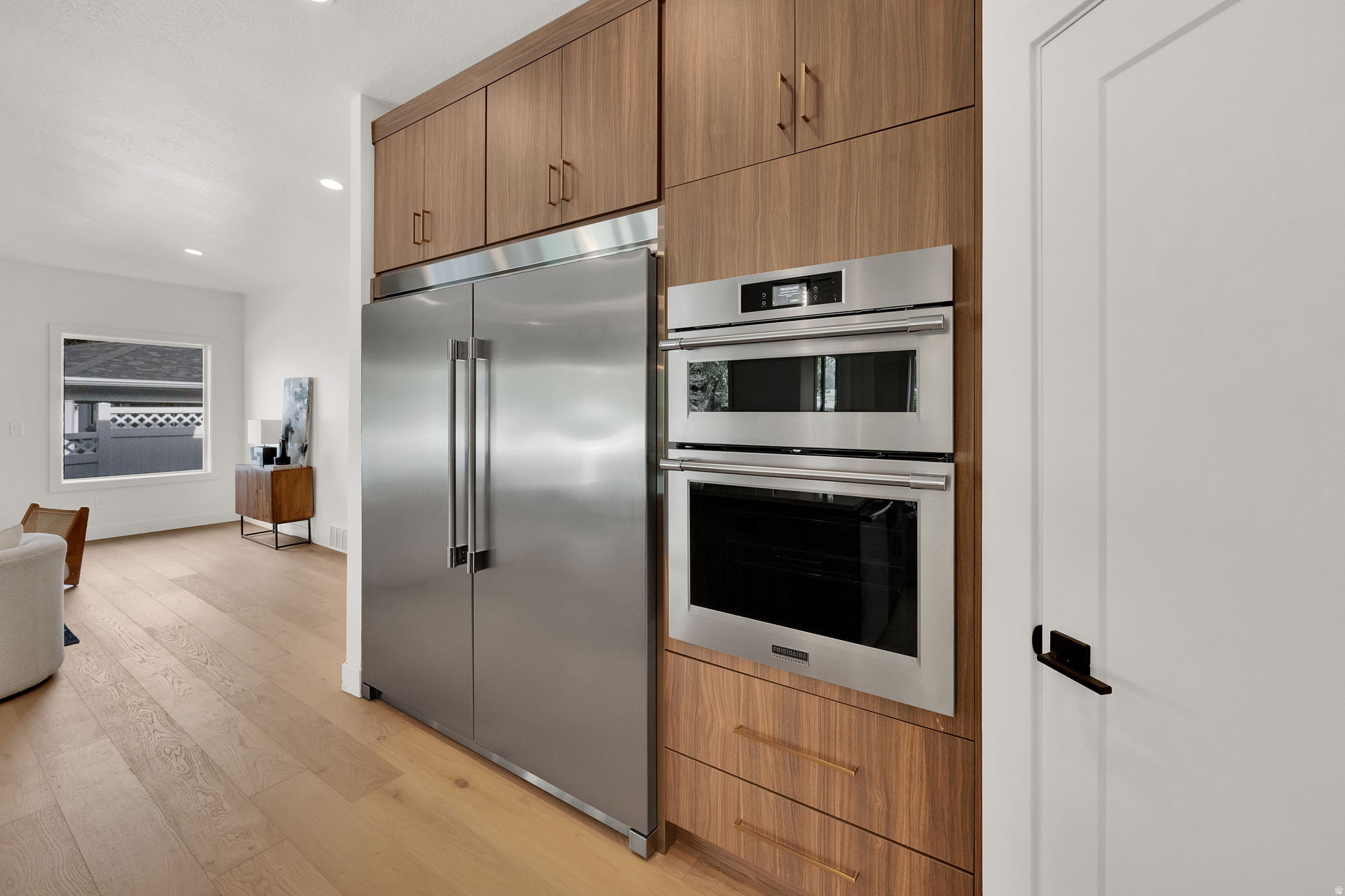 LAKEWOOD - Residential