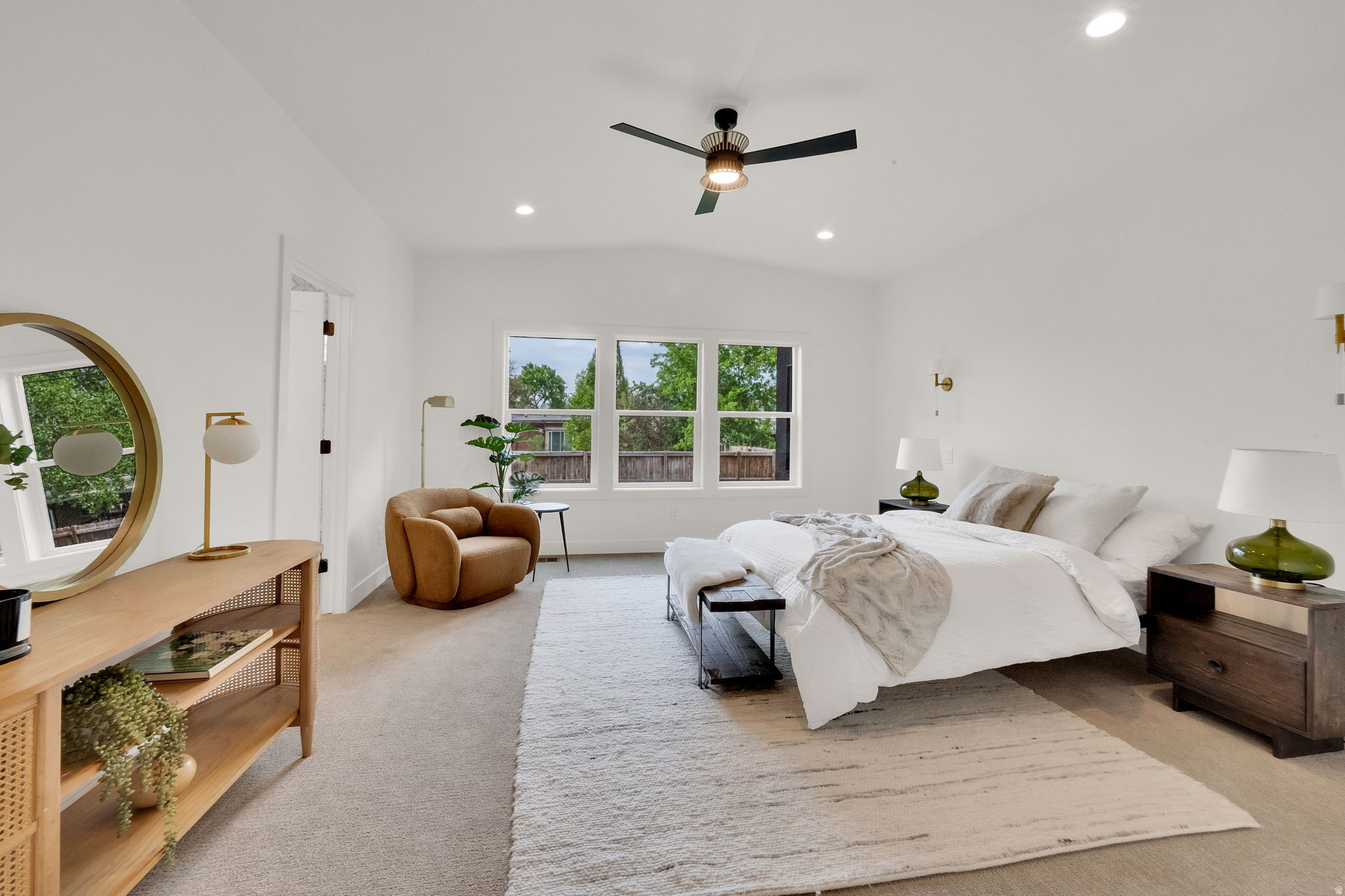 LAKEWOOD - Residential