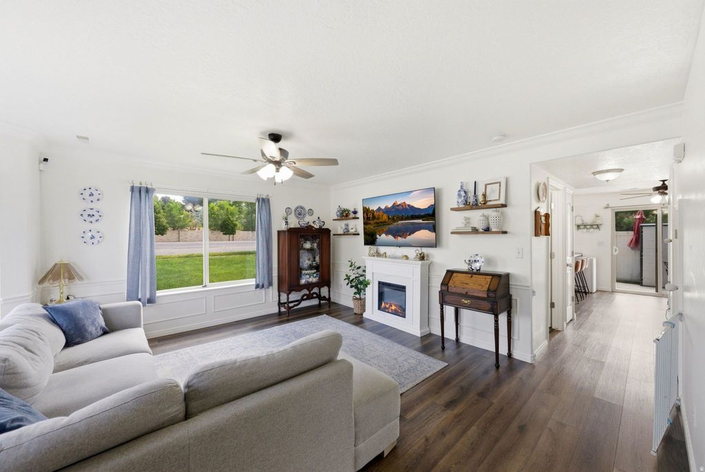 Photo of 1234 E BLACKHORSE DR, Spanish Fork, UT 84660 (MLS # 2164510)