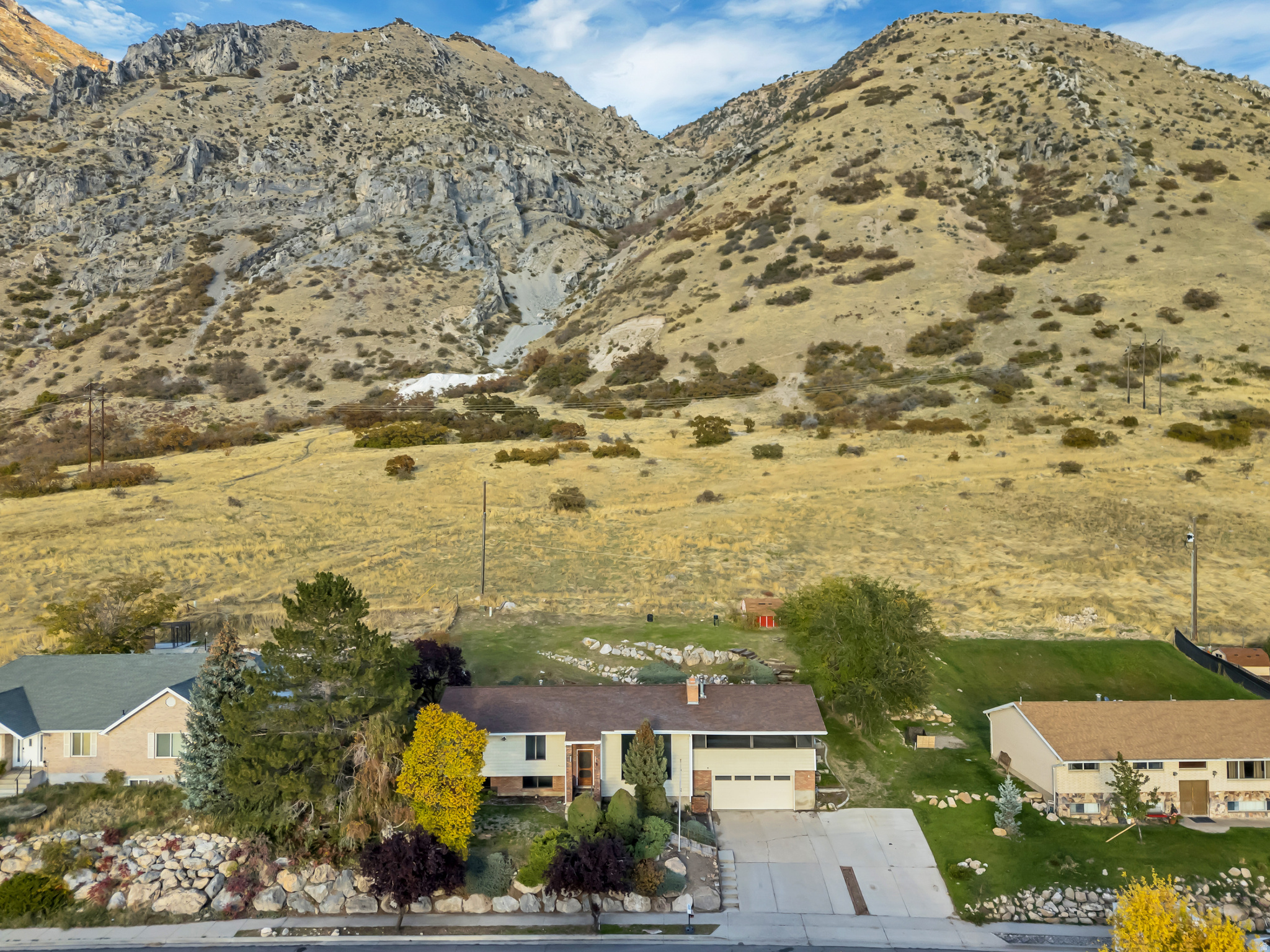 HALL'S EASTERN HILLS SUBDIVISION - Residential