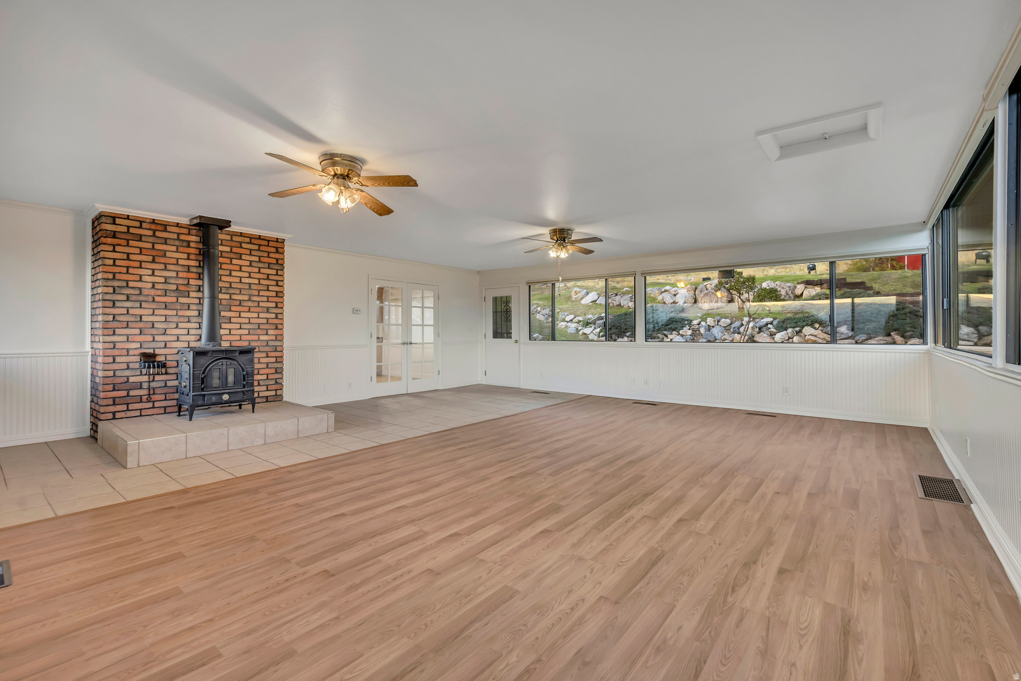 HALL'S EASTERN HILLS SUBDIVISION - Residential