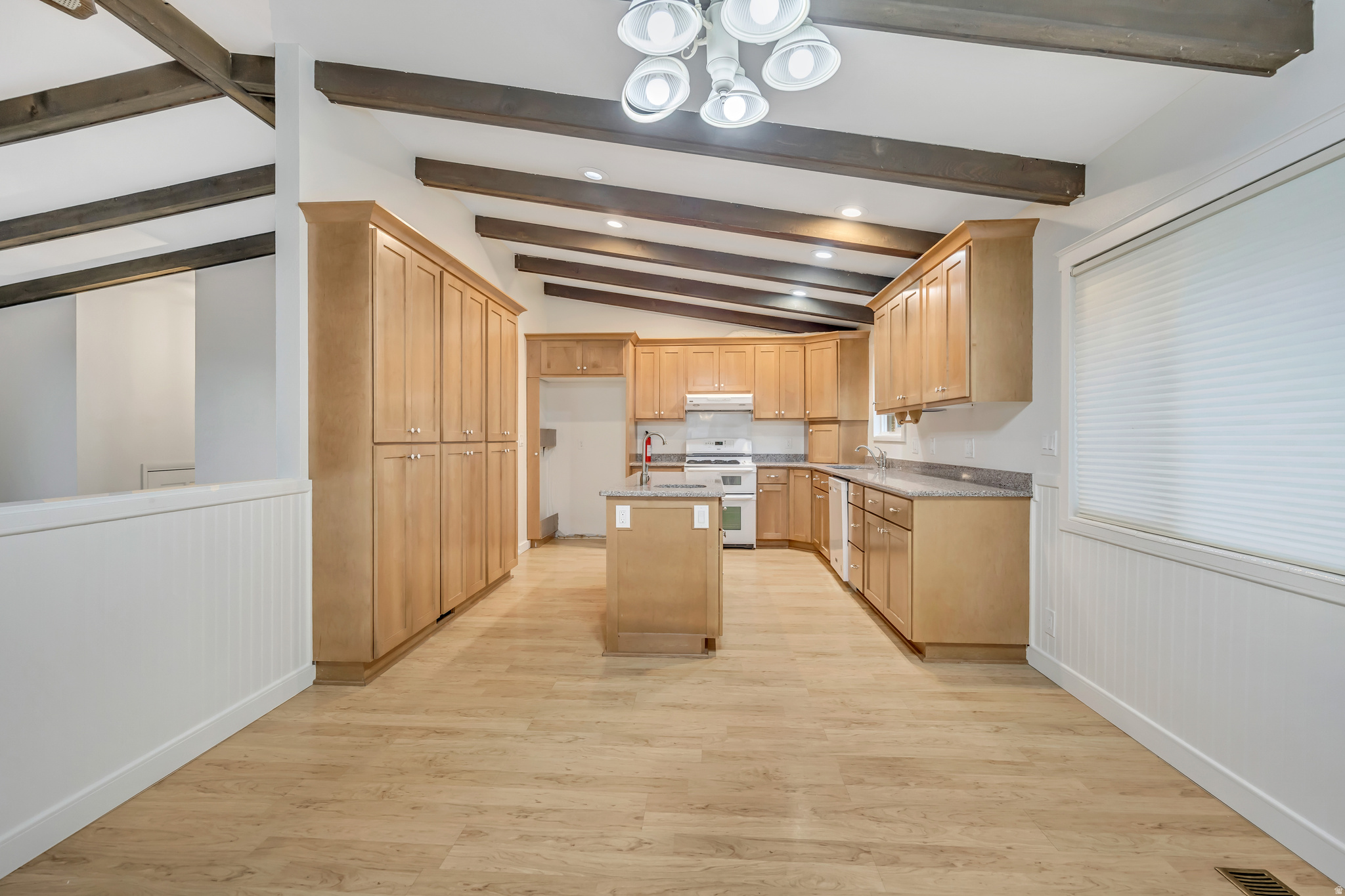 HALL'S EASTERN HILLS SUBDIVISION - Residential