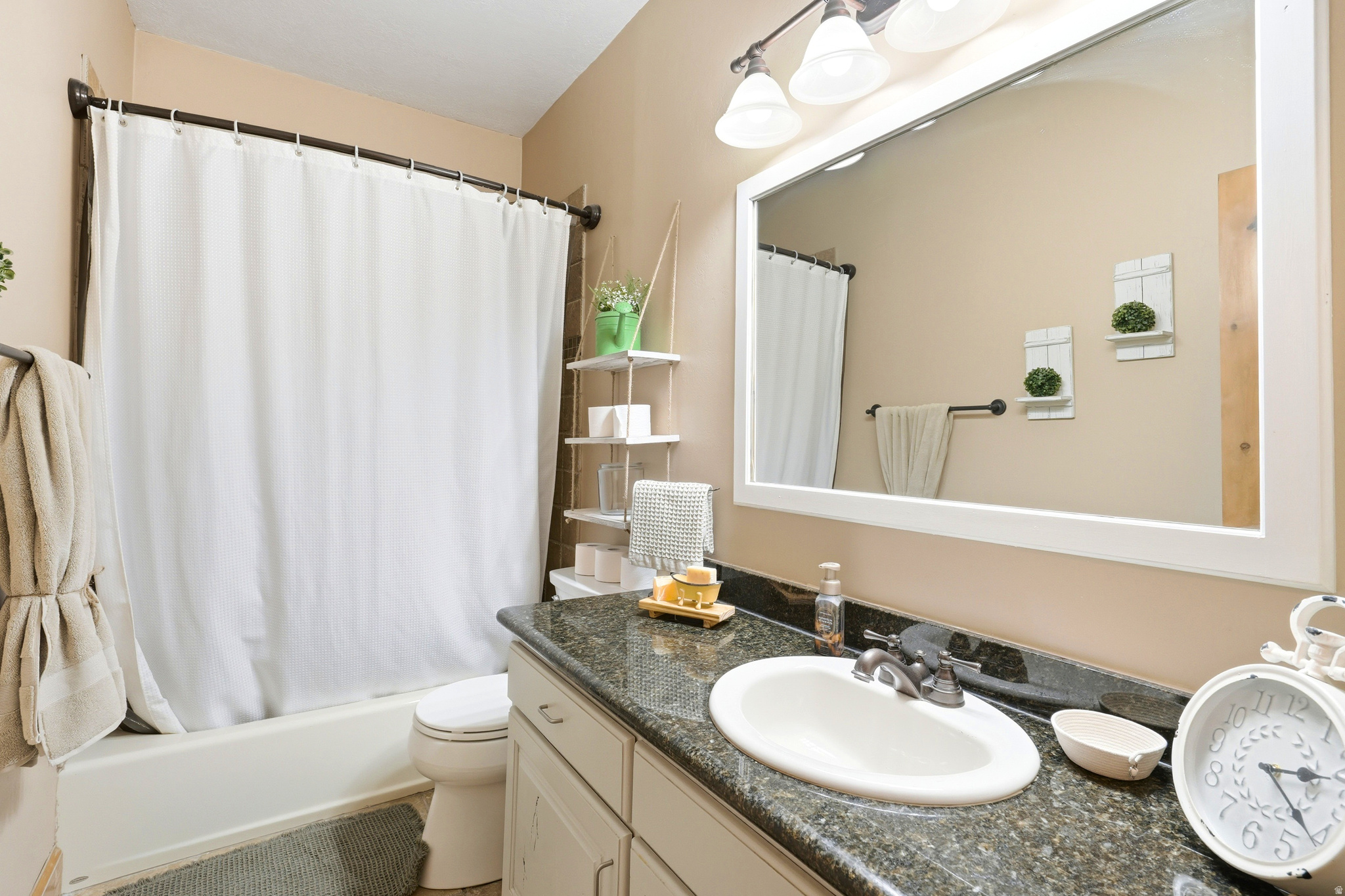 GREEN FIELD DOWNS SUBDIVISION - Residential