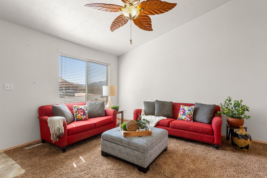 Photo of 125 E 300 N, Ivins, UT 84738 (MLS # 2143243)