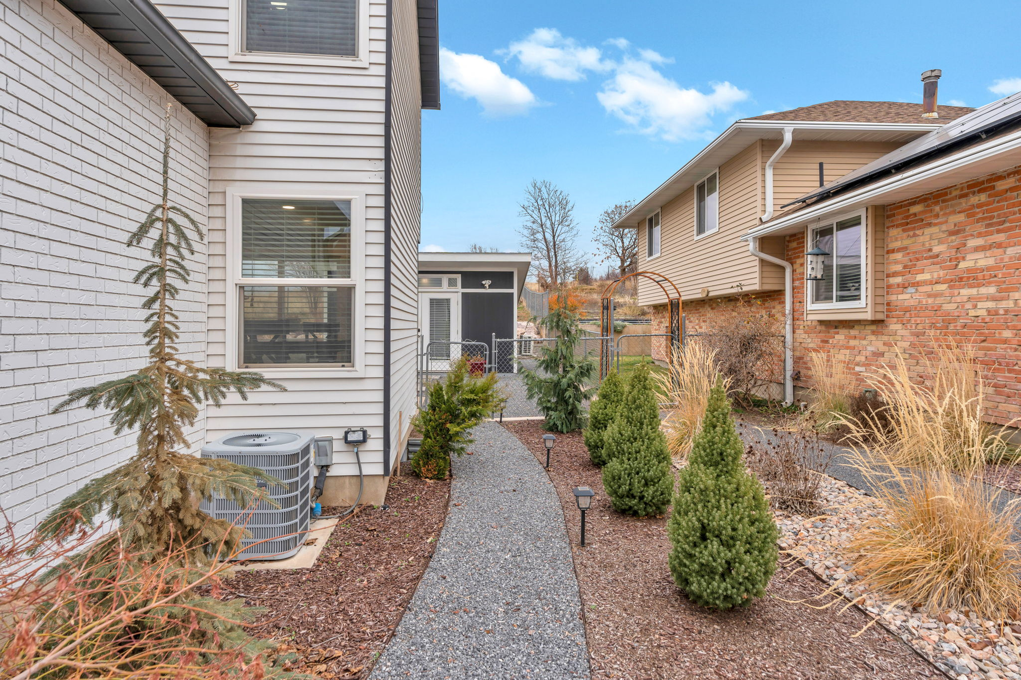 EASTRIDGE ESTATES - Residential