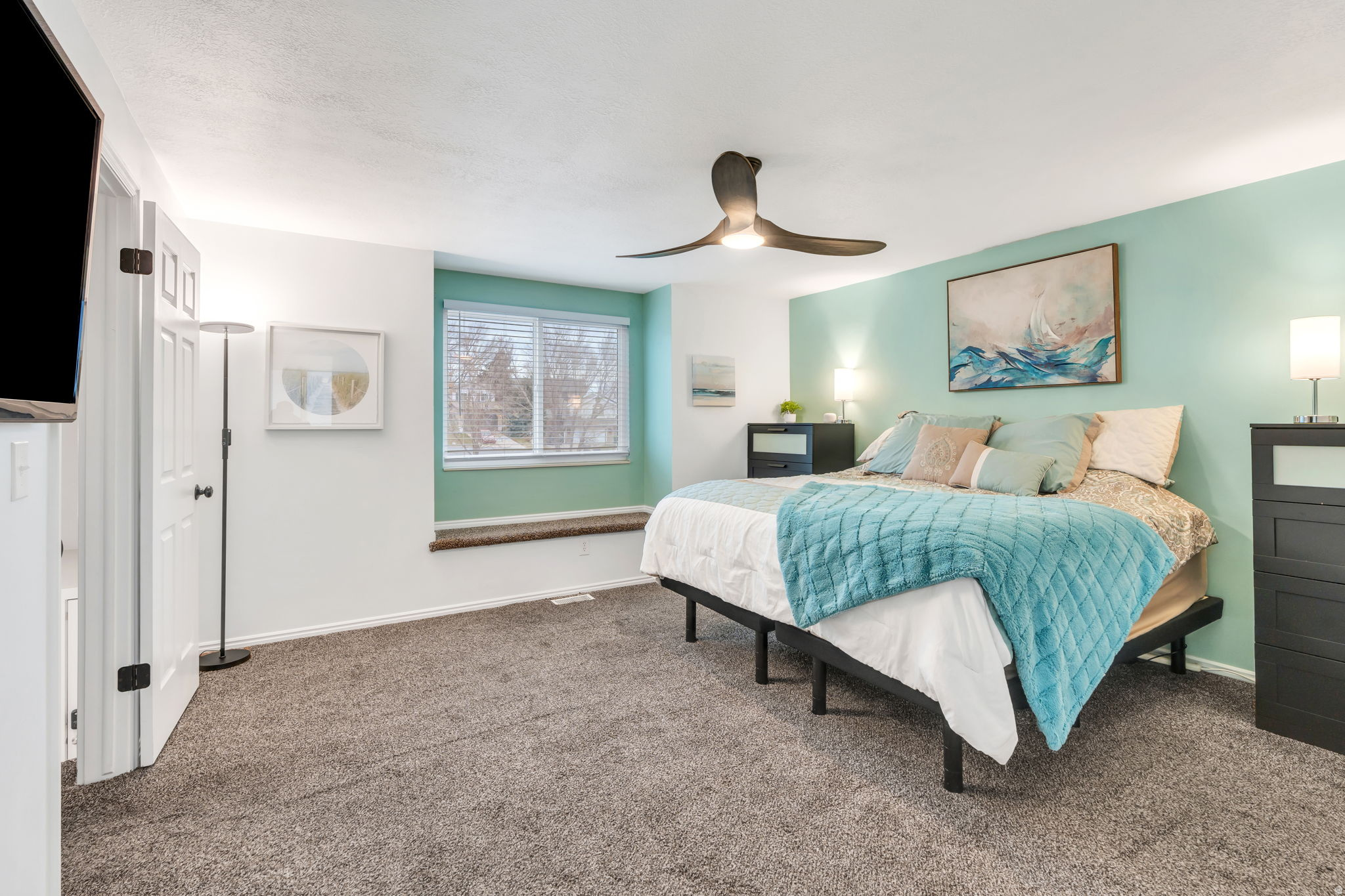 EASTRIDGE ESTATES - Residential