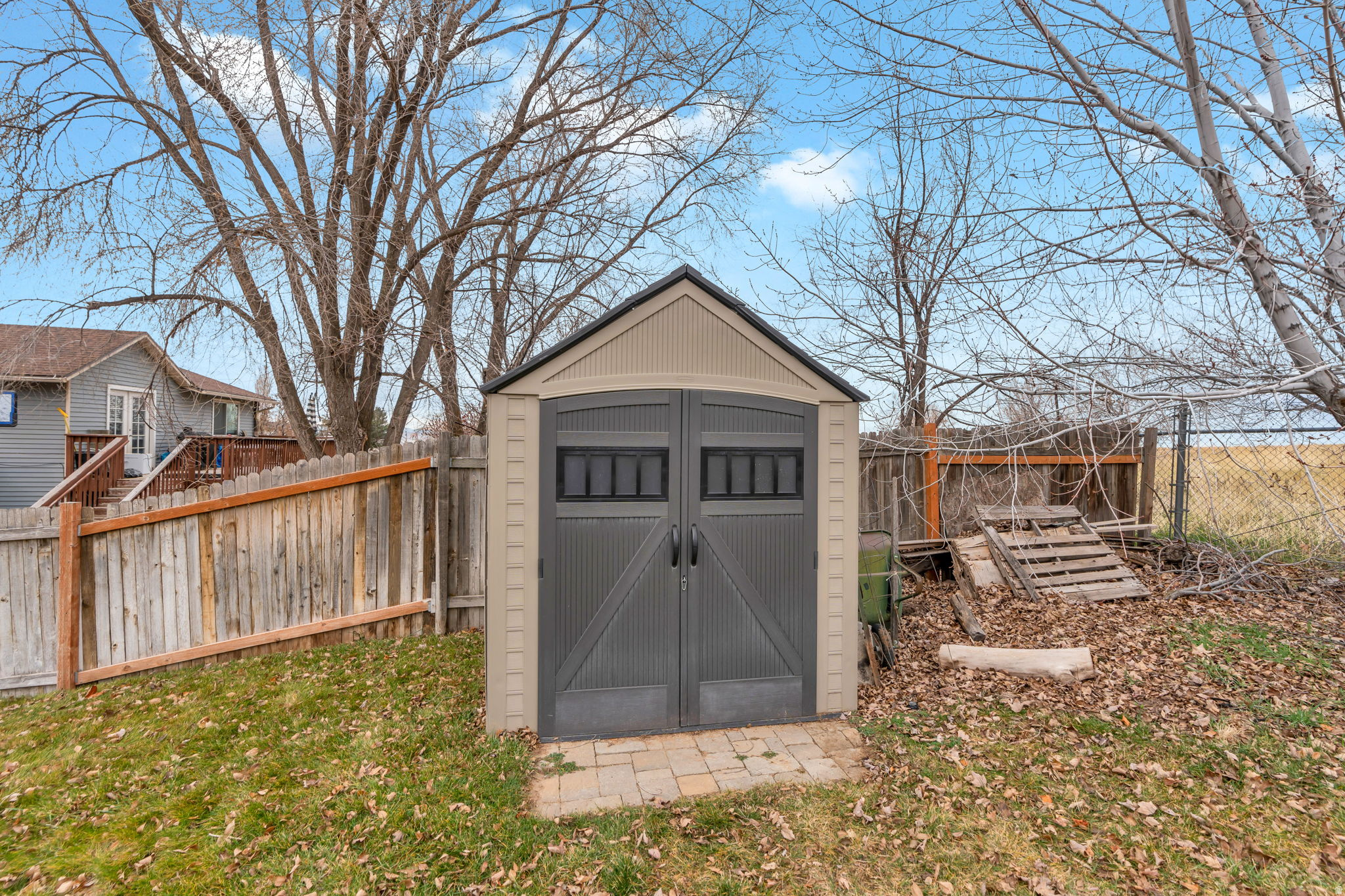 EASTRIDGE ESTATES - Residential