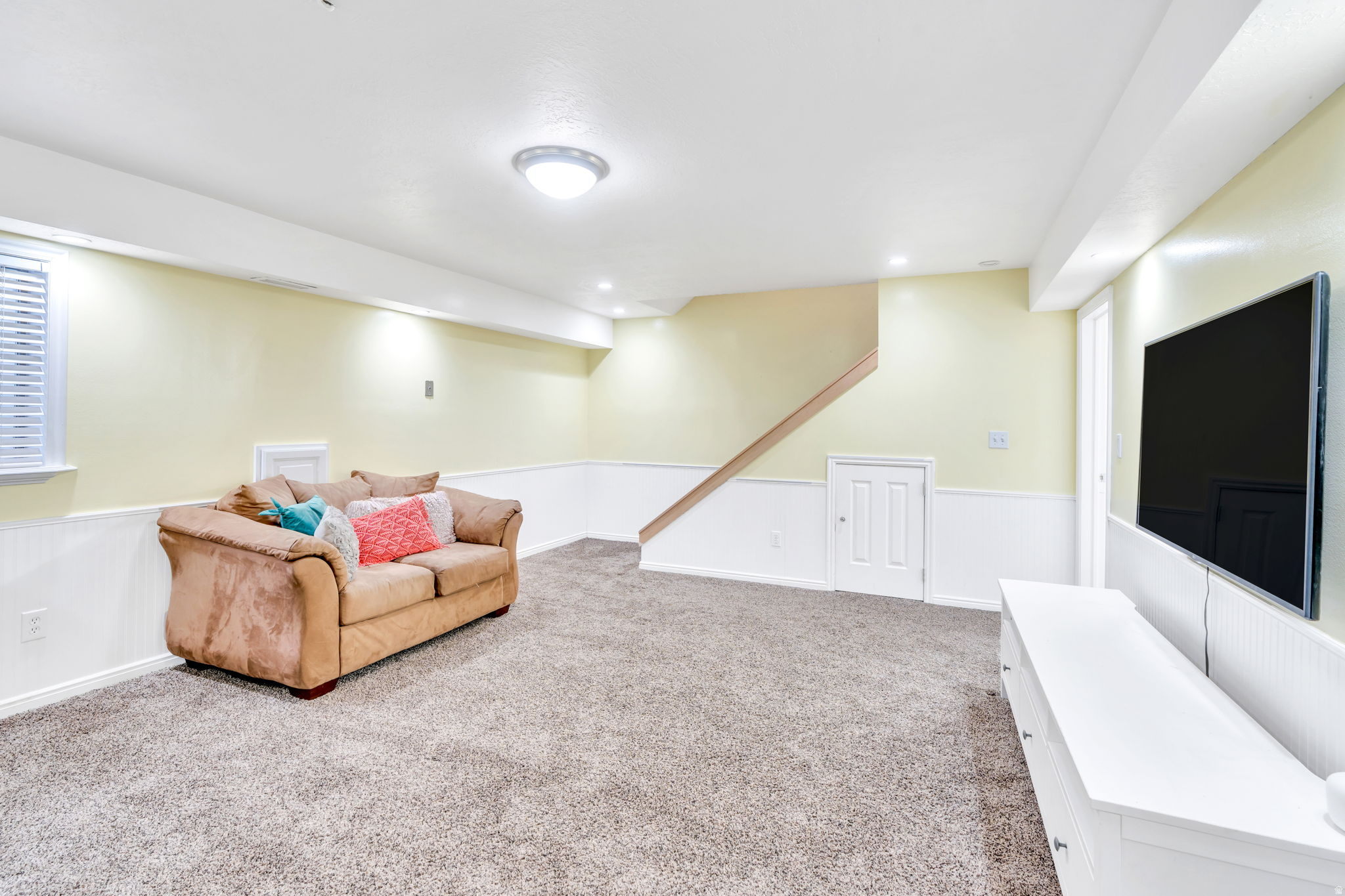 EASTRIDGE ESTATES - Residential