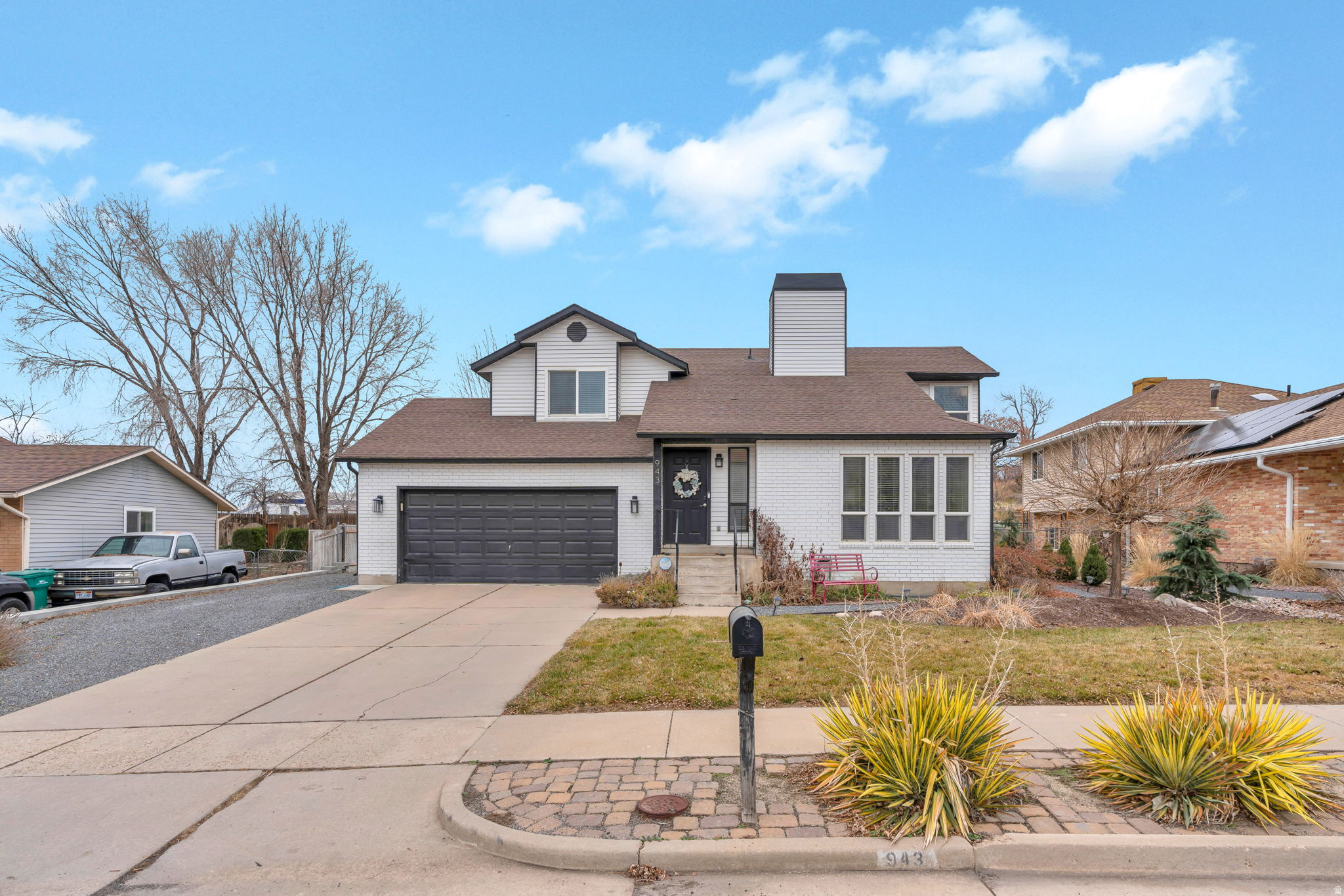 EASTRIDGE ESTATES - Residential