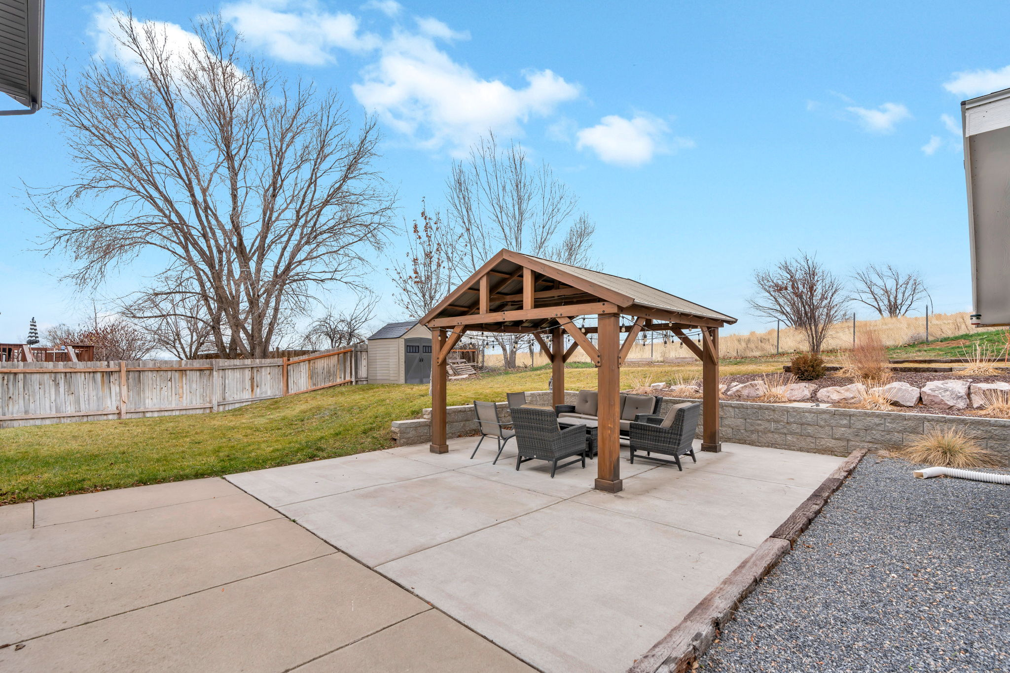 EASTRIDGE ESTATES - Residential