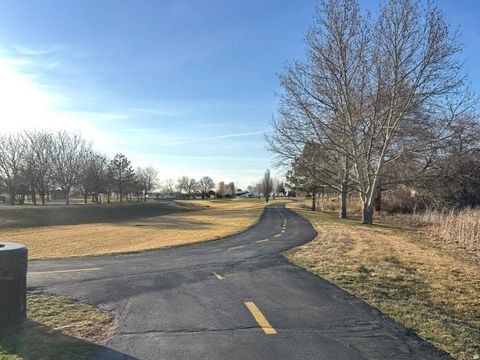 Tiny photo for 3209 S CLAIRE AVE, Syracuse, UT 84075 (MLS # 2128723)