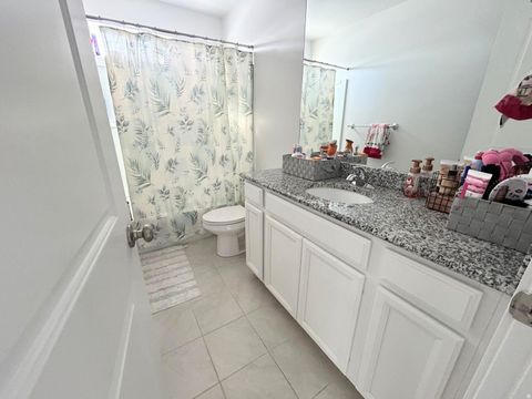 Tiny photo for 3209 S CLAIRE AVE, Syracuse, UT 84075 (MLS # 2128723)