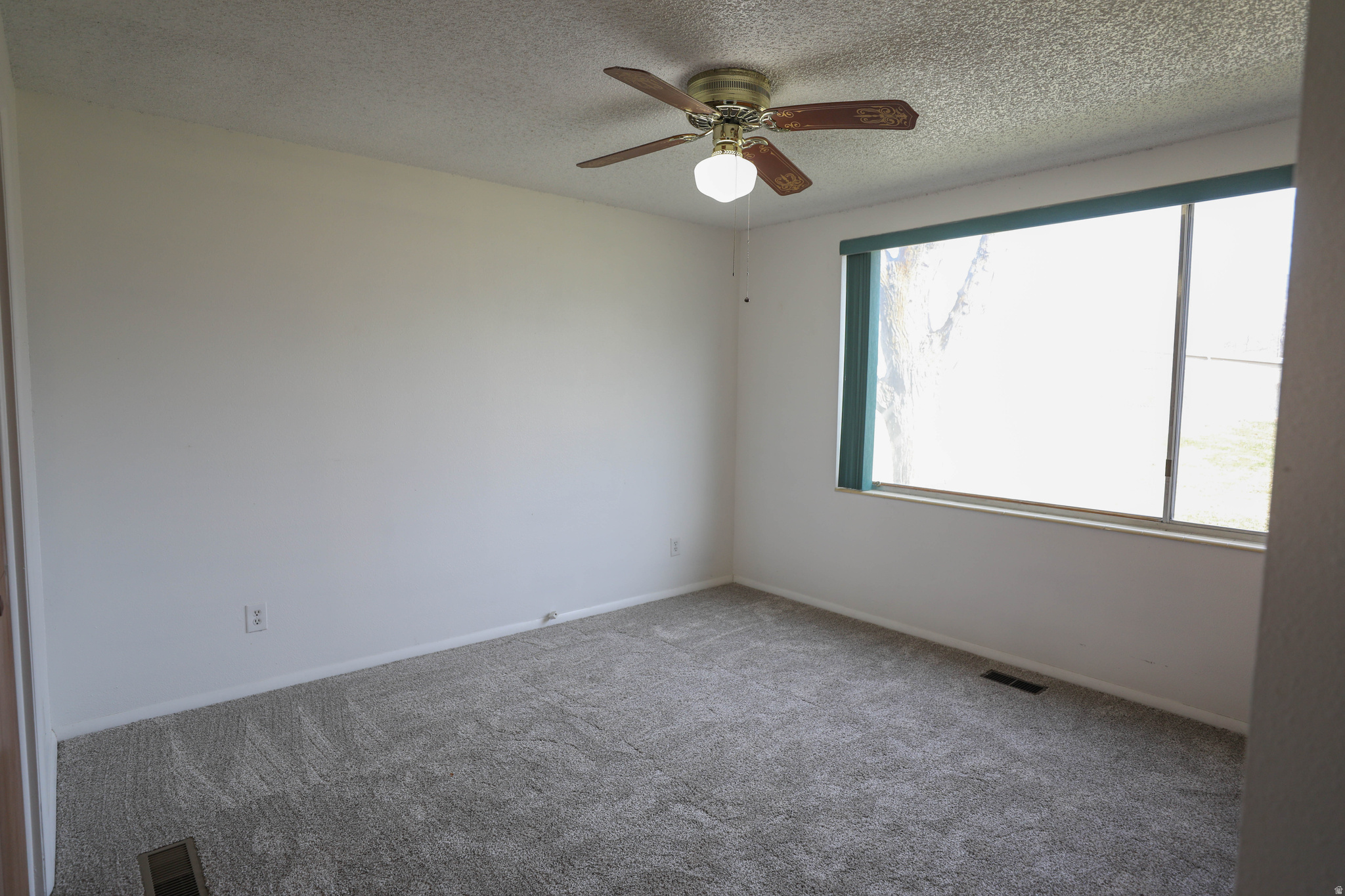 BOUNTIFUL GARDENS - Residential