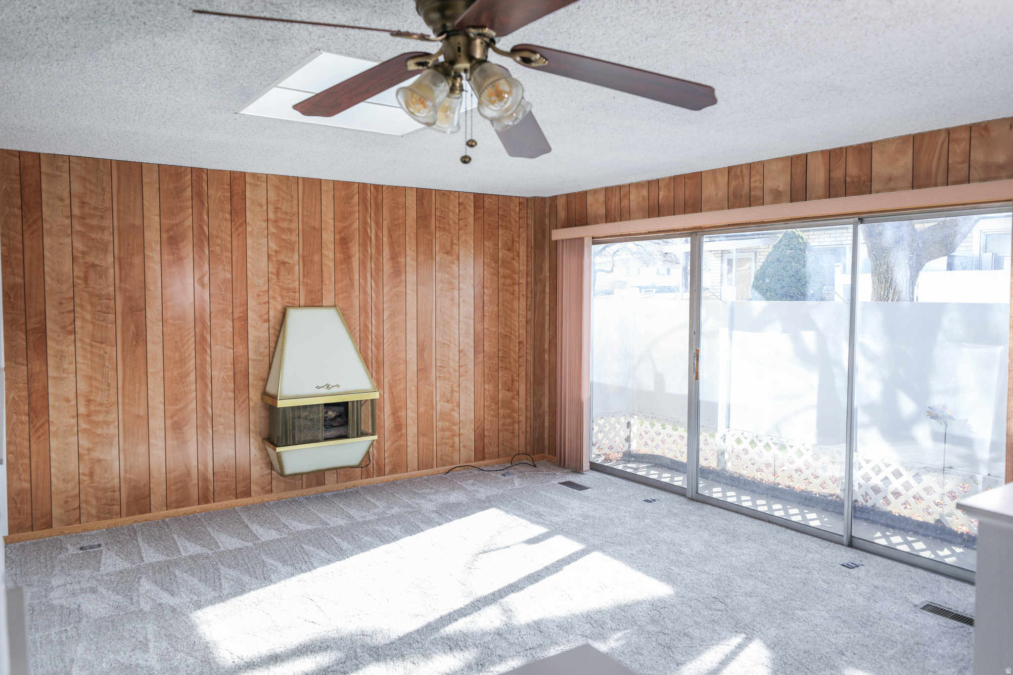 BOUNTIFUL GARDENS - Residential