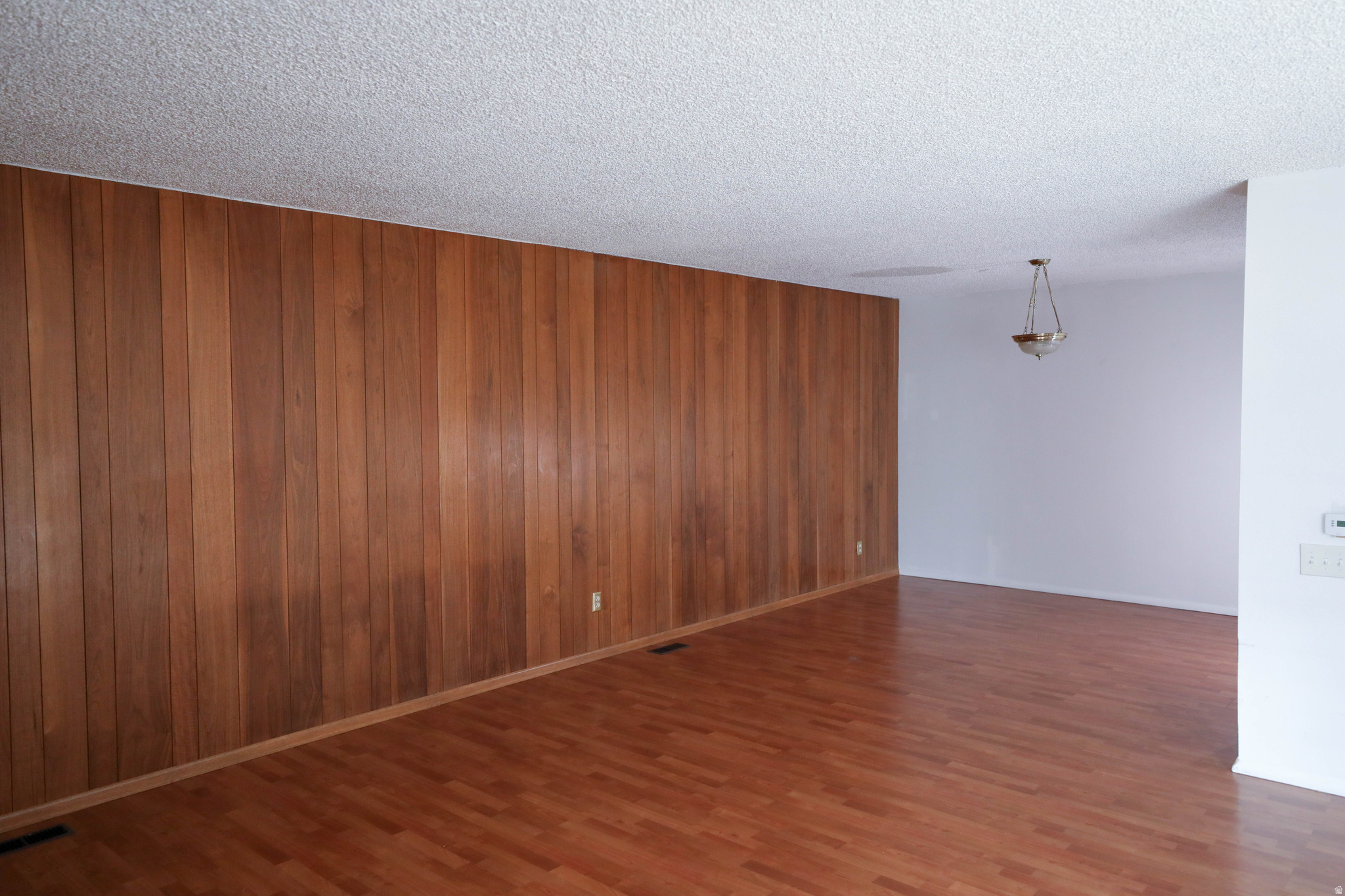 BOUNTIFUL GARDENS - Residential