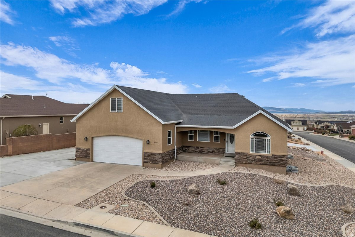 CANYON GATE SUBDIVISION - Residential
