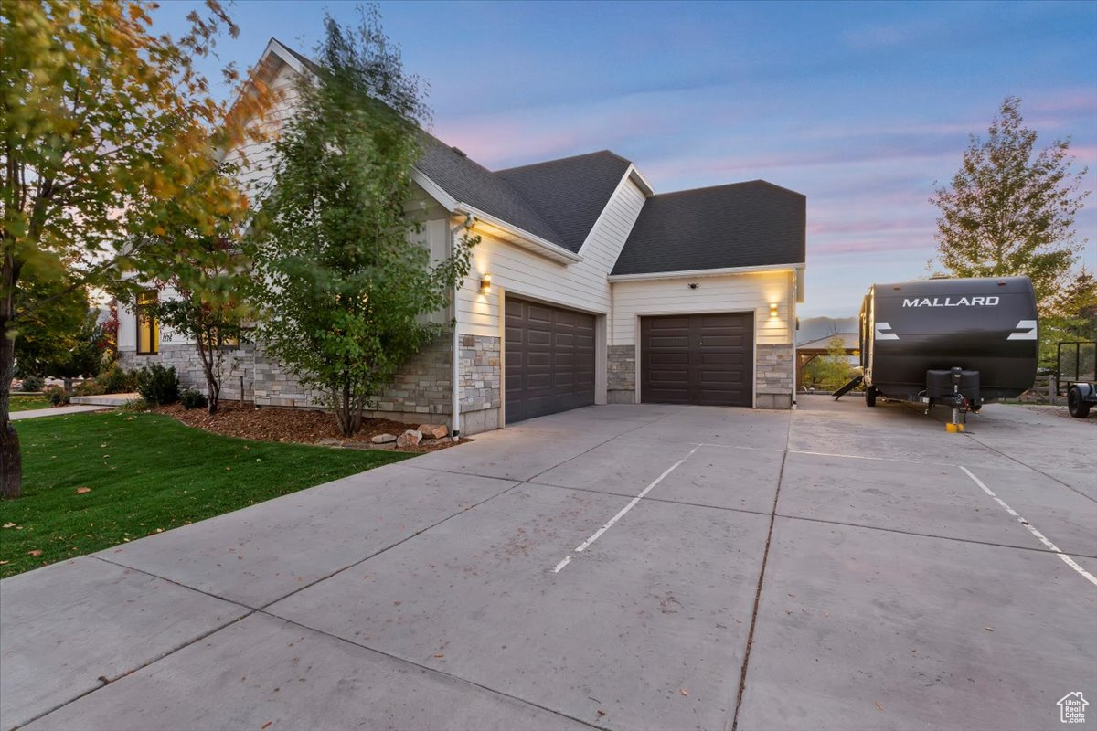 PINE SHADOWS SUBDIVISION - Residential