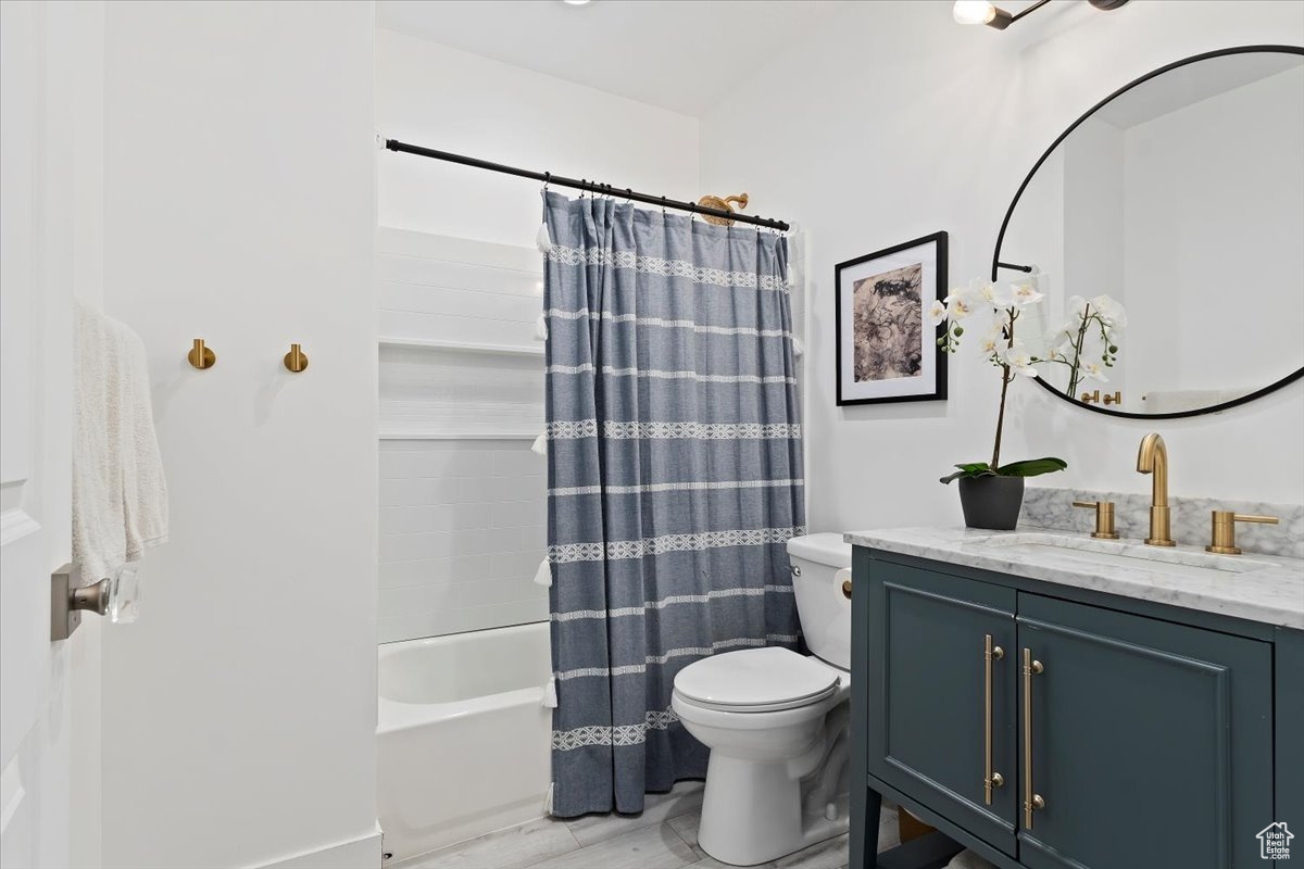 PINE SHADOWS SUBDIVISION - Residential