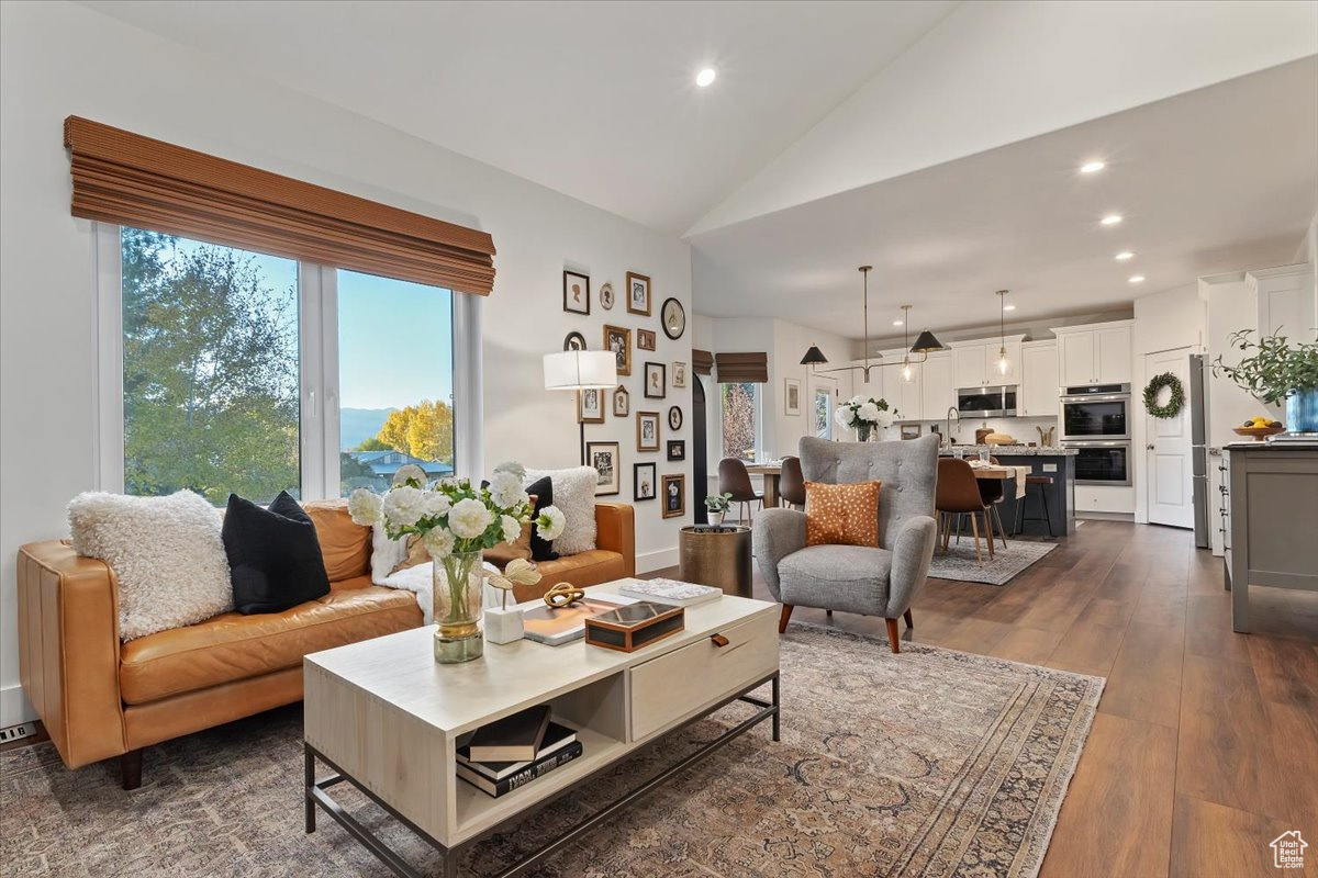 PINE SHADOWS SUBDIVISION - Residential