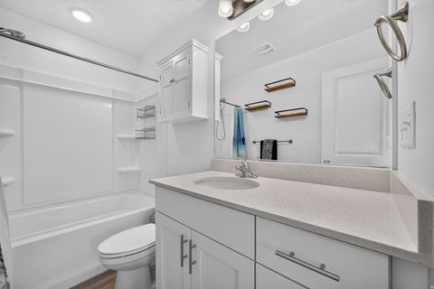Tiny photo for 1639 E INDIGO LOOP N, Layton, UT 84041 (MLS # 2169557)