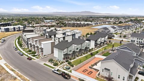 Tiny photo for 1639 E INDIGO LOOP N, Layton, UT 84041 (MLS # 2169557)