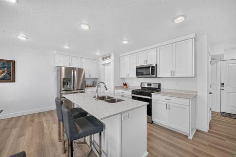 Tiny photo for 1639 E INDIGO LOOP N, Layton, UT 84041 (MLS # 2169557)