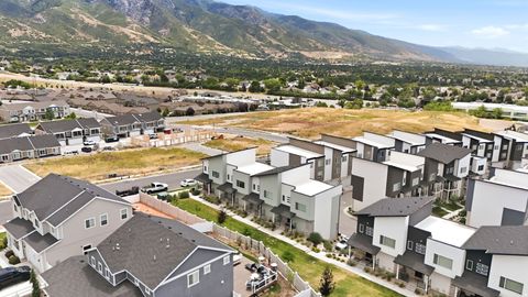 Tiny photo for 1639 E INDIGO LOOP N, Layton, UT 84041 (MLS # 2169557)