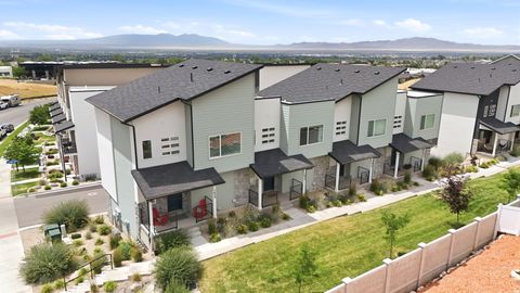 Tiny photo for 1639 E INDIGO LOOP N, Layton, UT 84041 (MLS # 2169557)