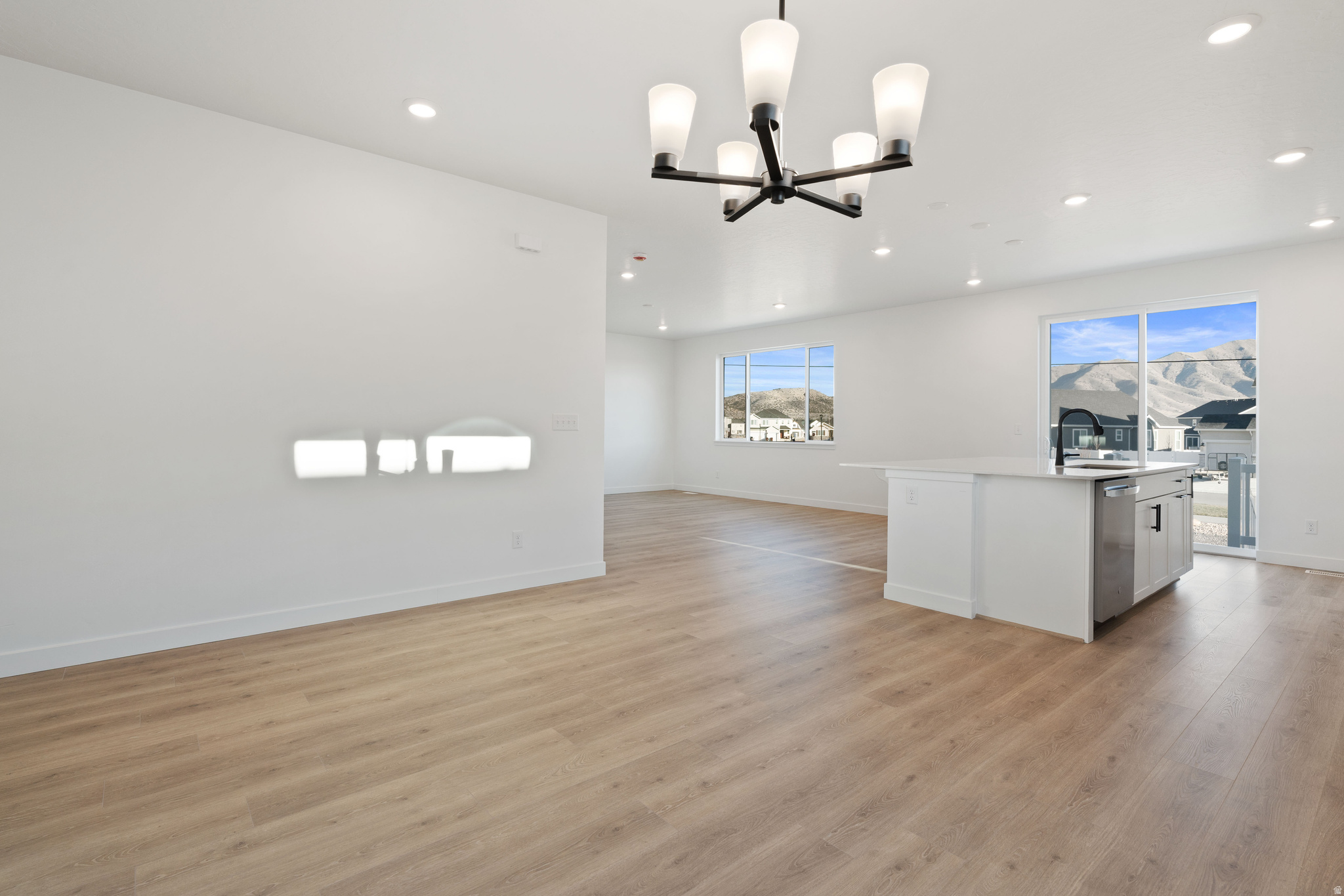 PONY EXPRESS ESTATES - Residential