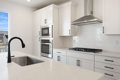 Tiny photo for 5470 N SADDLE STONE DR E #510, Eagle Mountain, UT 84005 (MLS # 2124951)