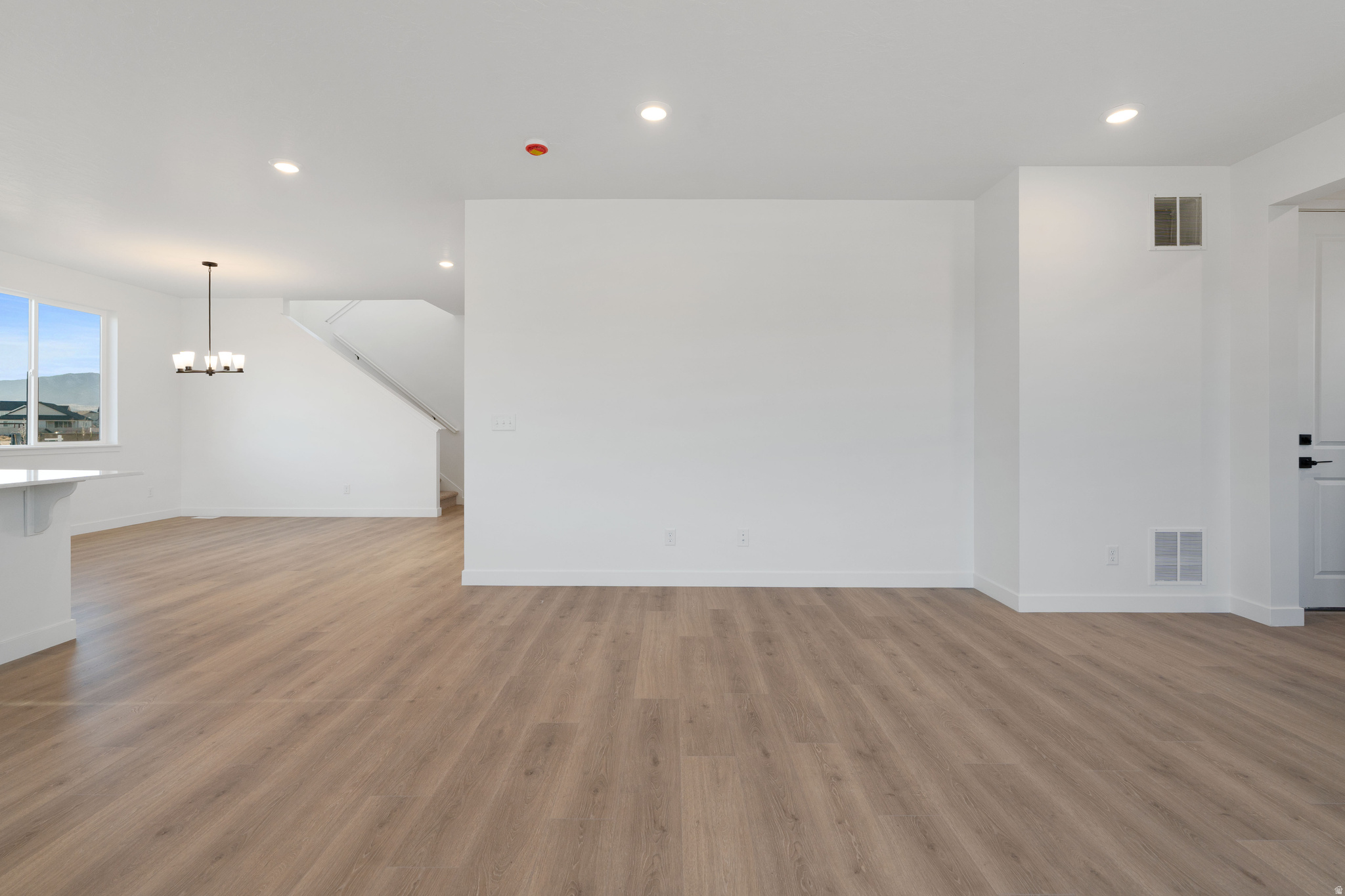 PONY EXPRESS ESTATES - Residential