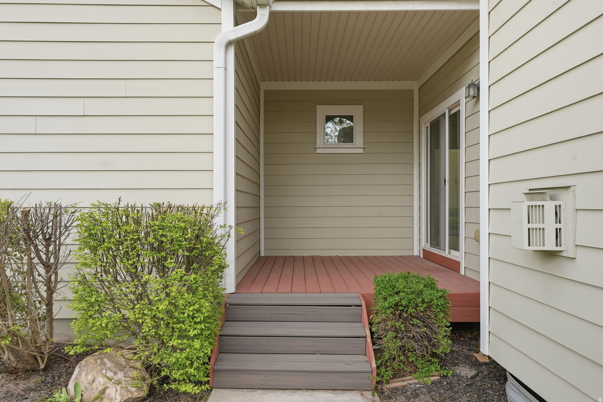 DAYBREAK - Residential