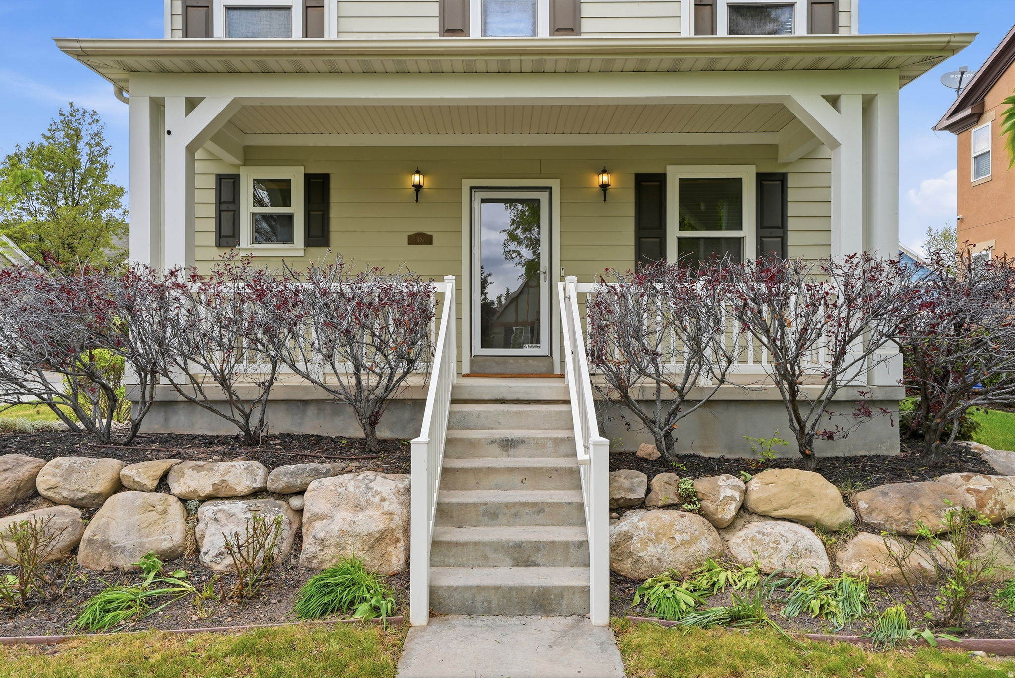 DAYBREAK - Residential