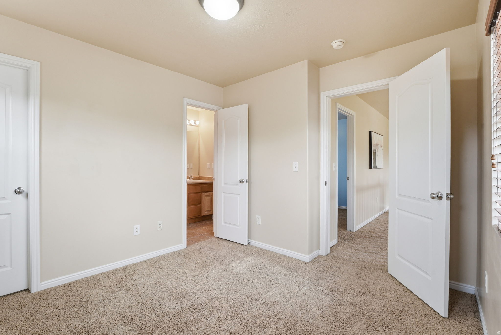 DAYBREAK - Residential