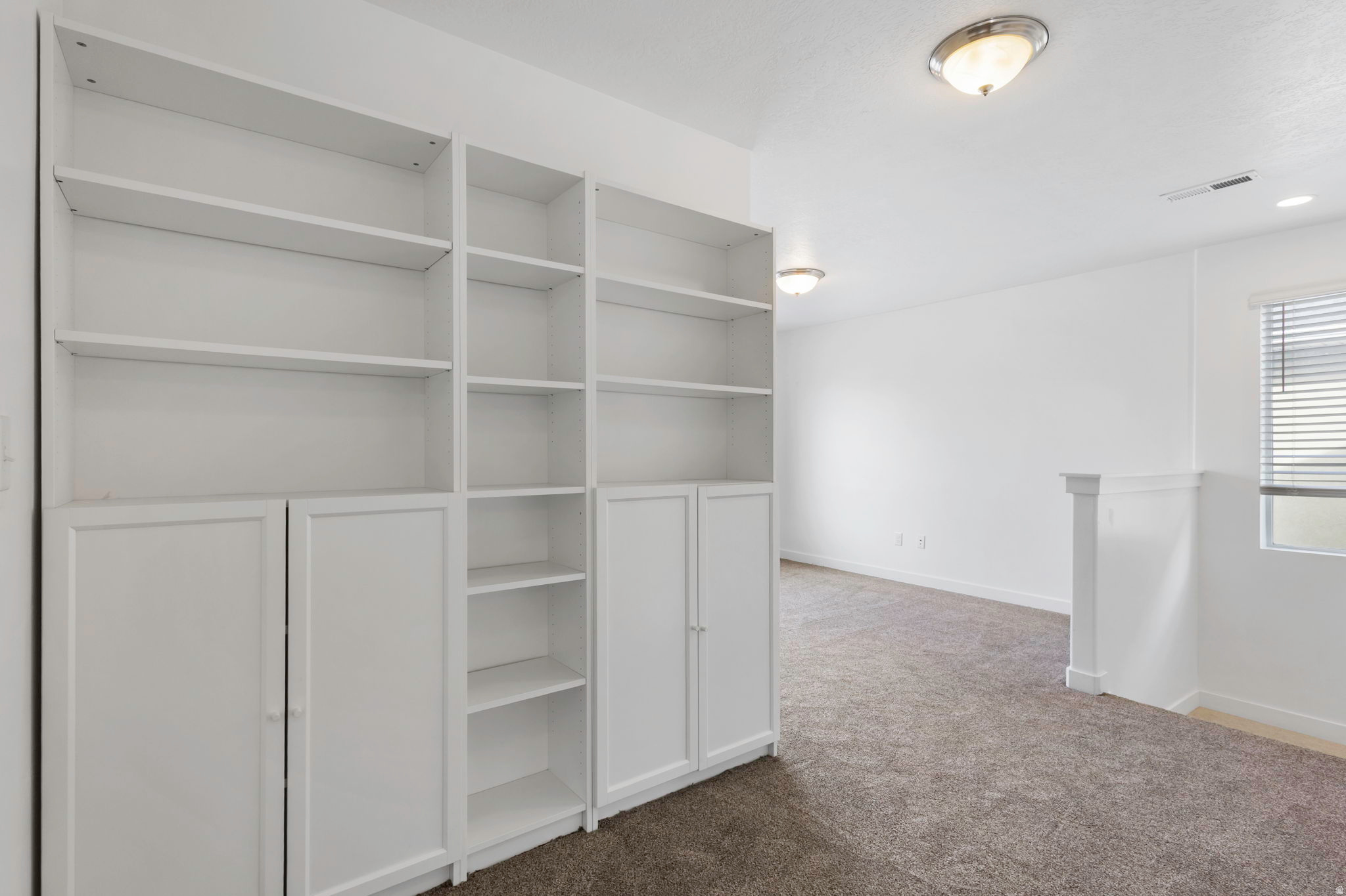 LEGACY FARMS - Residential