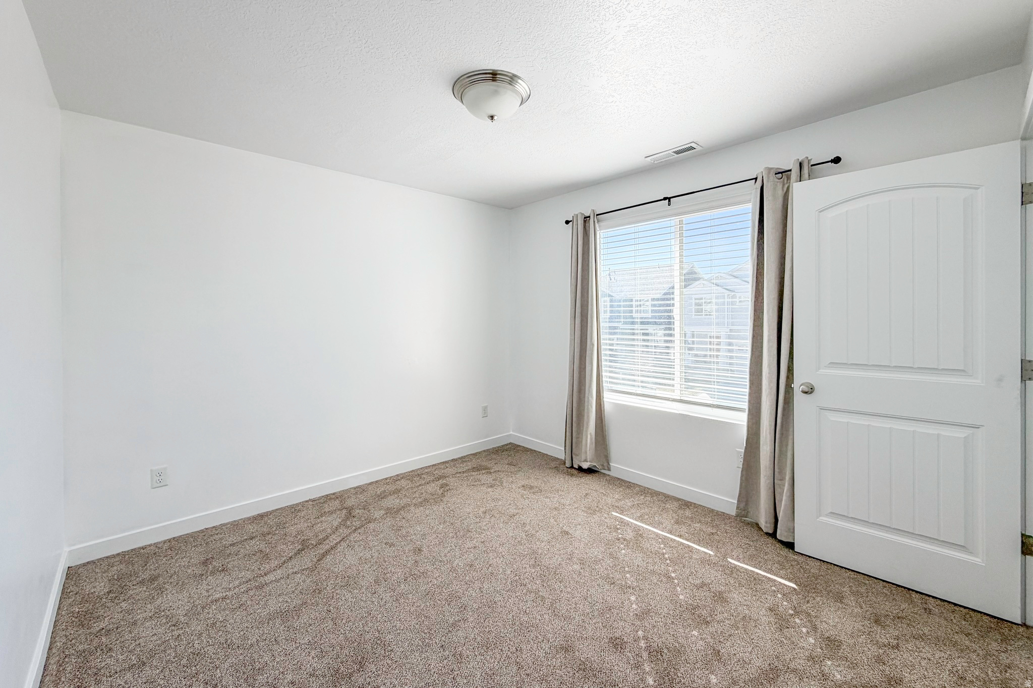 LEGACY FARMS - Residential