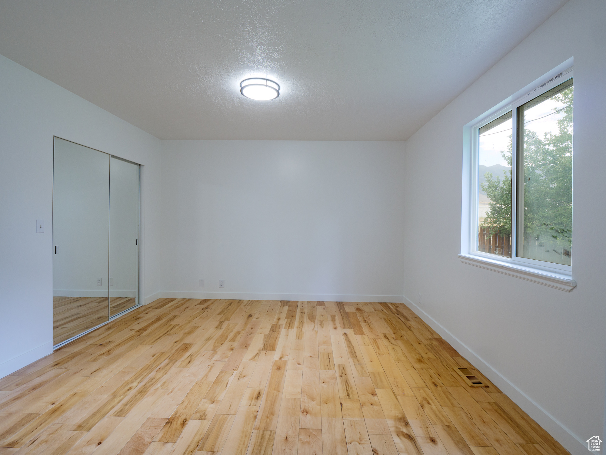 COUNTRY CLUB SUB - Residential