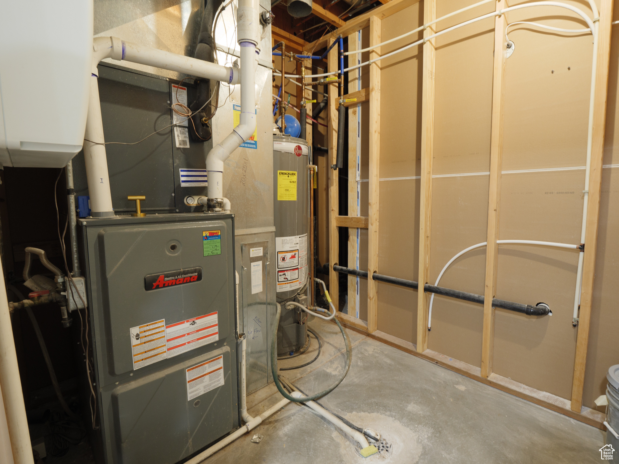 COUNTRY CLUB SUB - Residential