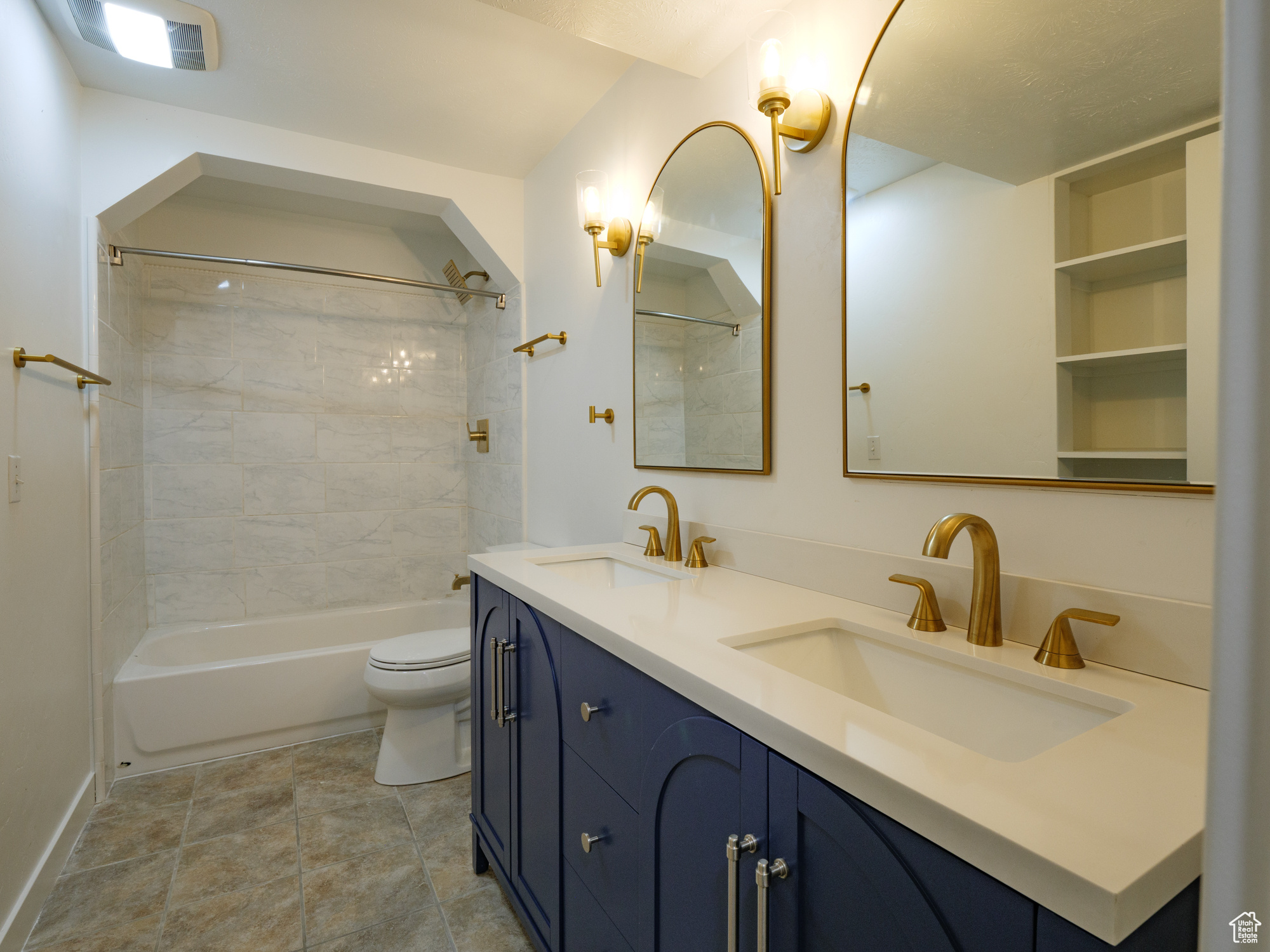 COUNTRY CLUB SUB - Residential