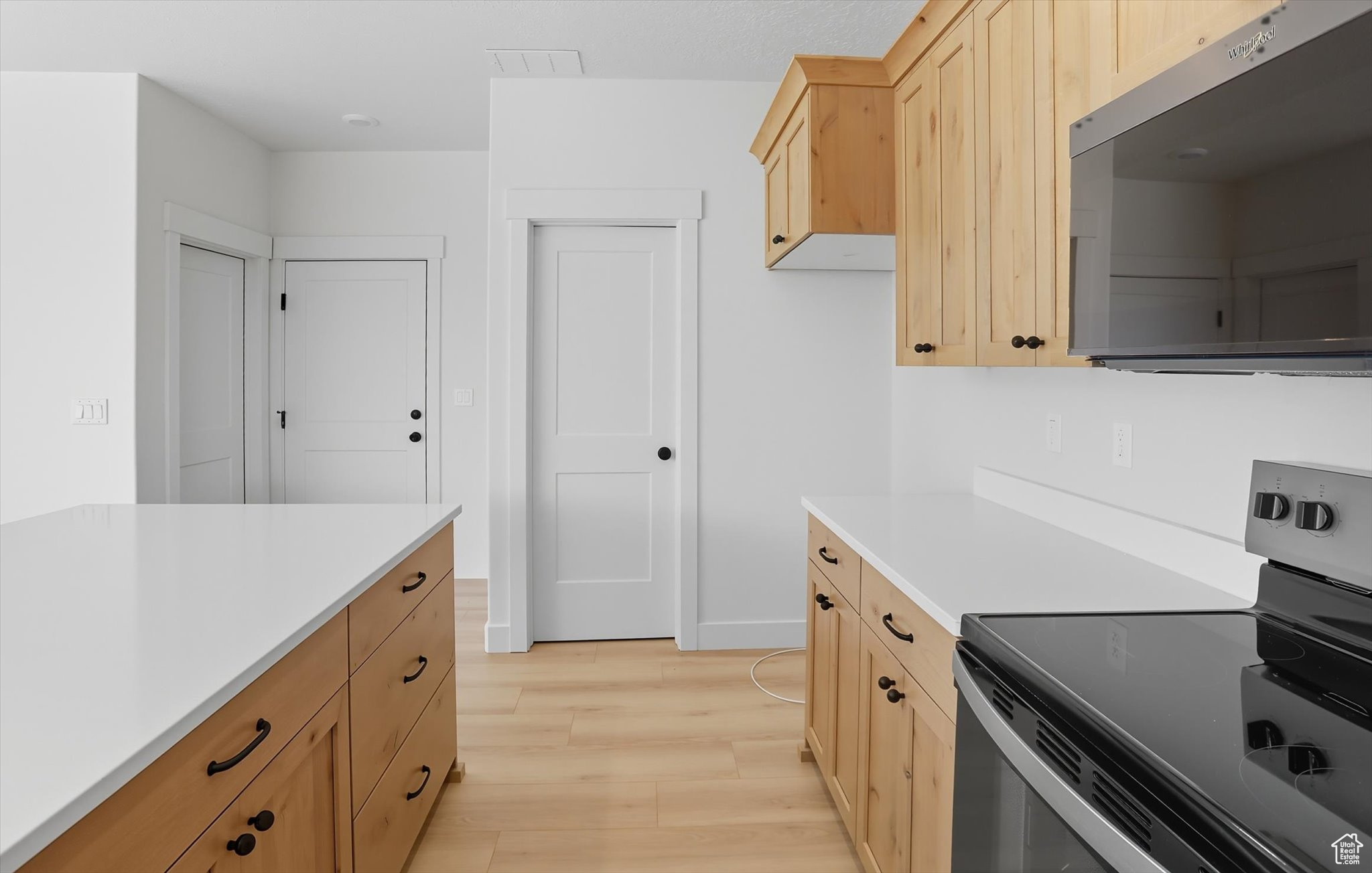 EASTSIDE VIEW - Residential