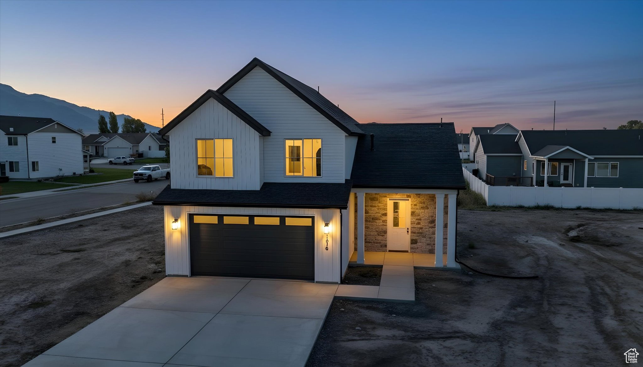 EASTSIDE VIEW - Residential