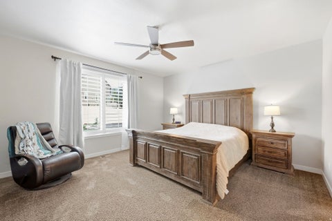 Tiny photo for 2249 S PARKWOOD LN, Kaysville, UT 84037 (MLS # 2185560)