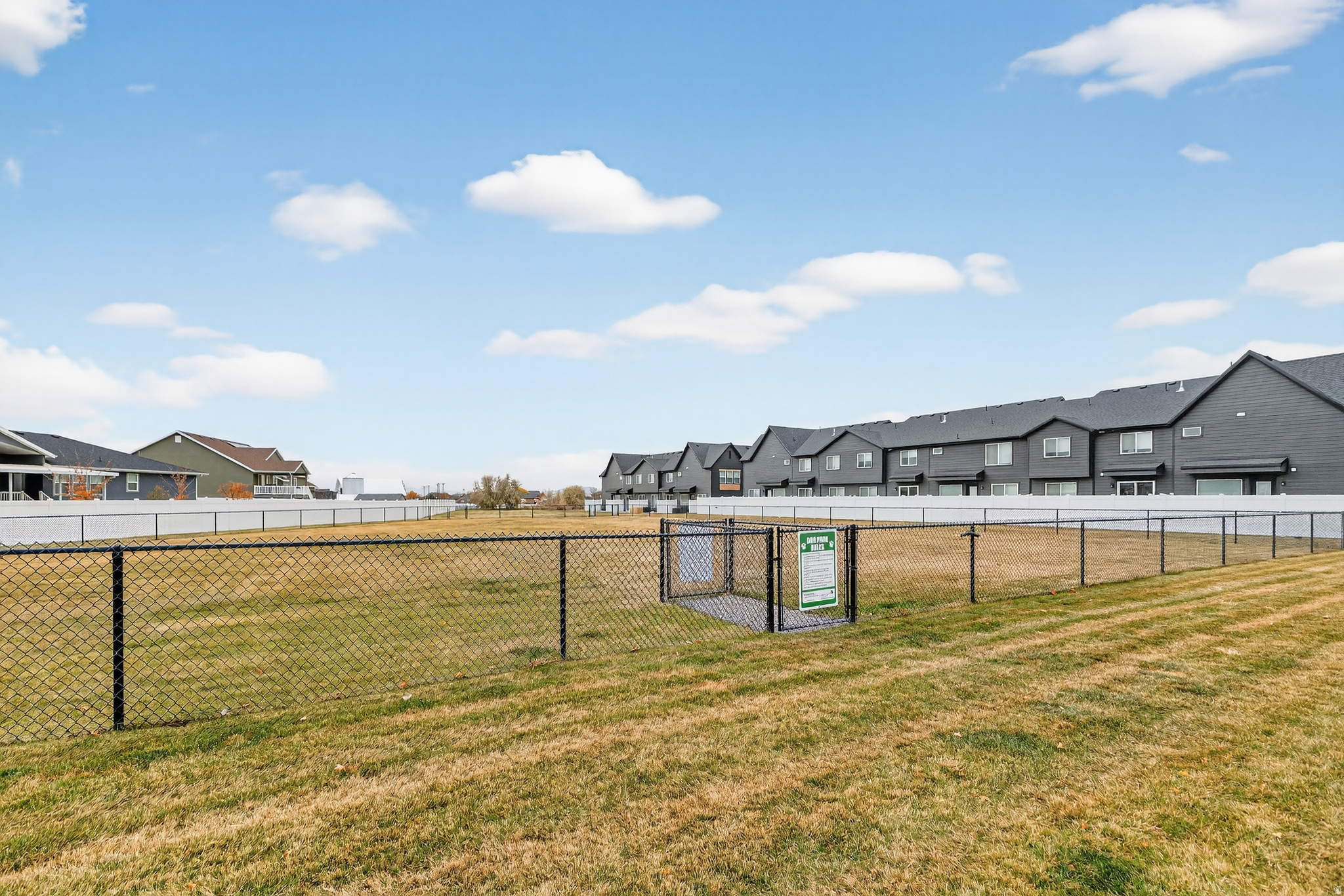 VILLAGES AT GREEN FARM - Residential