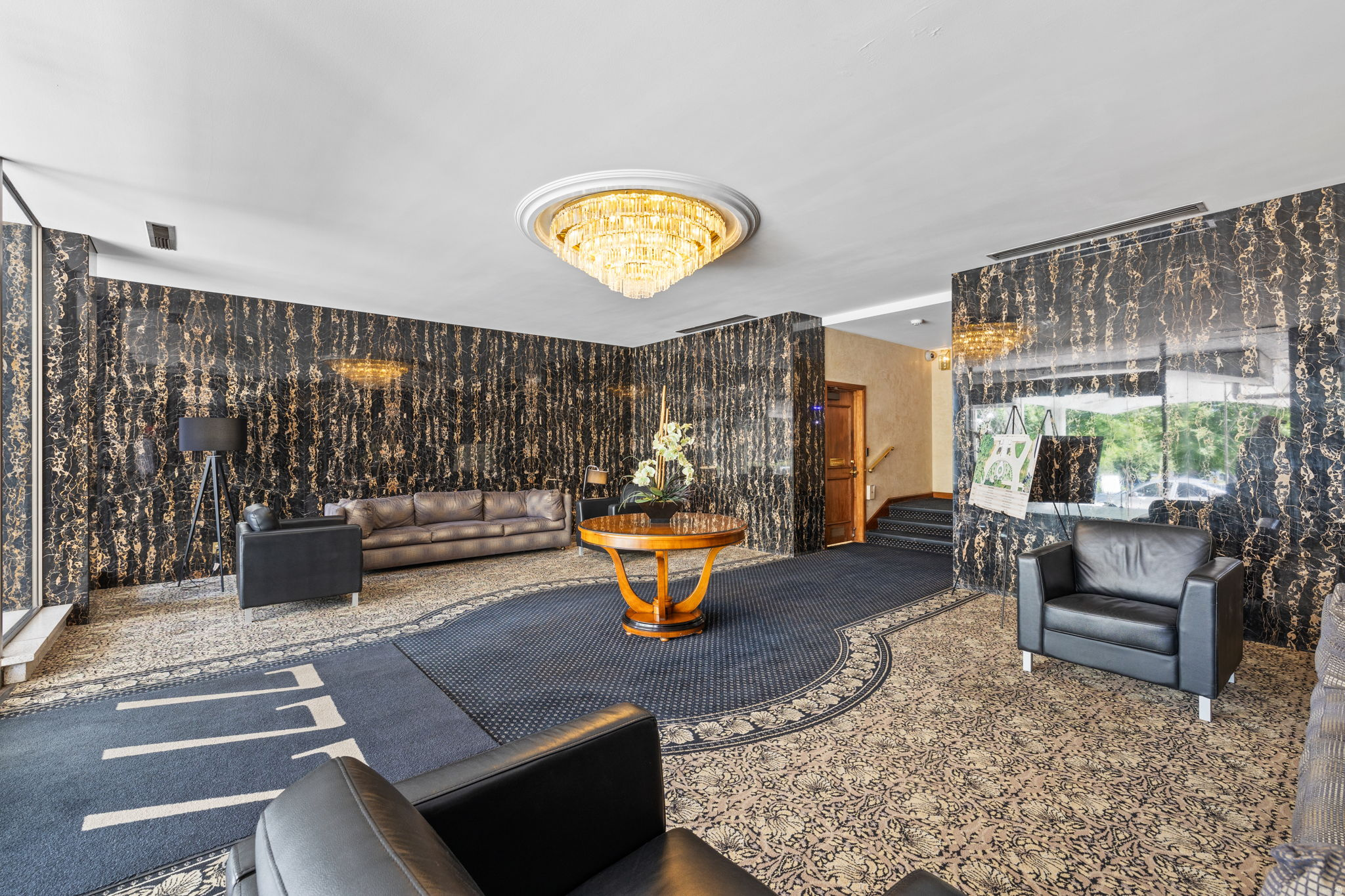BONNEVILLE TOWER - Residential